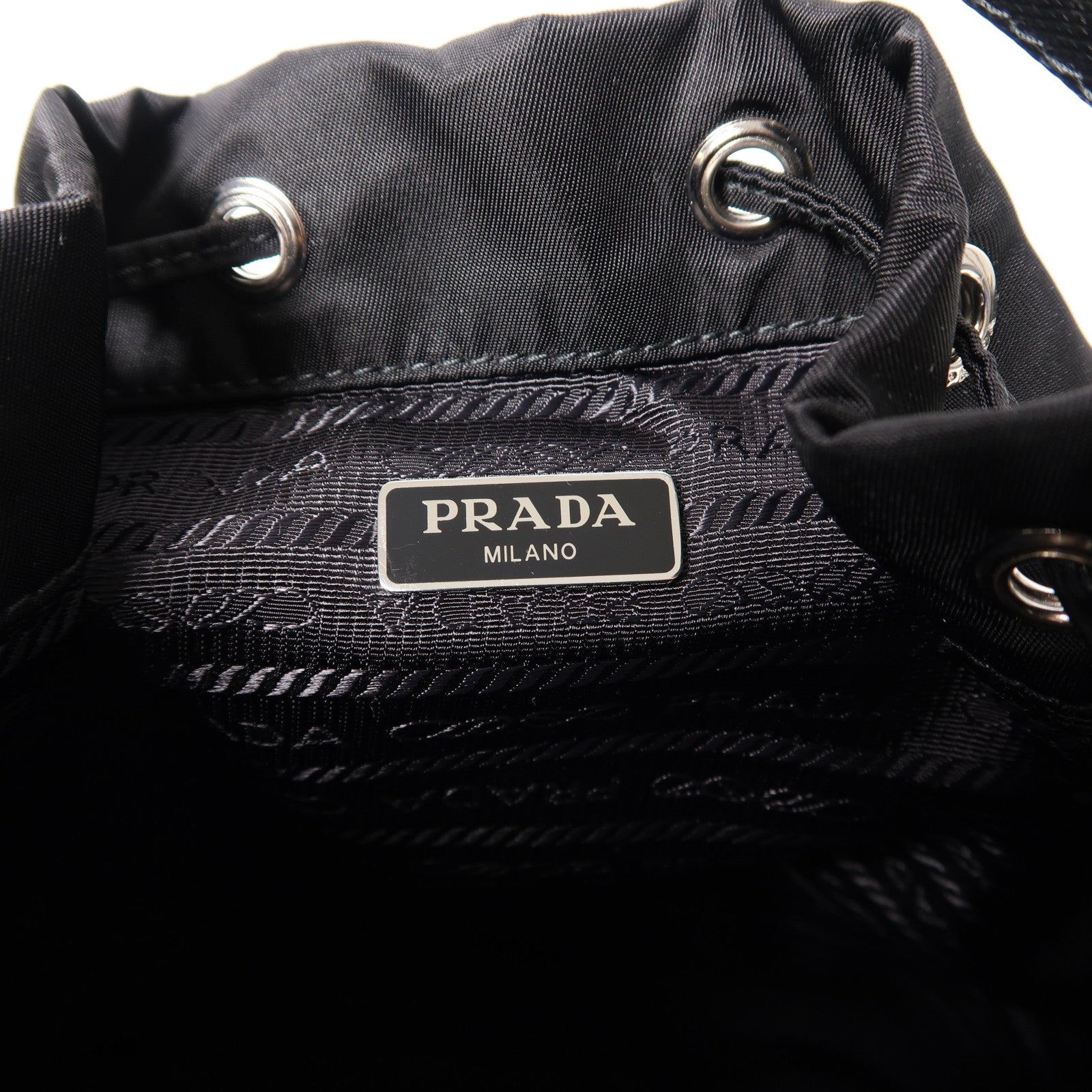 PRADA 尼龍Hand Bag銀扣手挽肩背兩用袋黑色