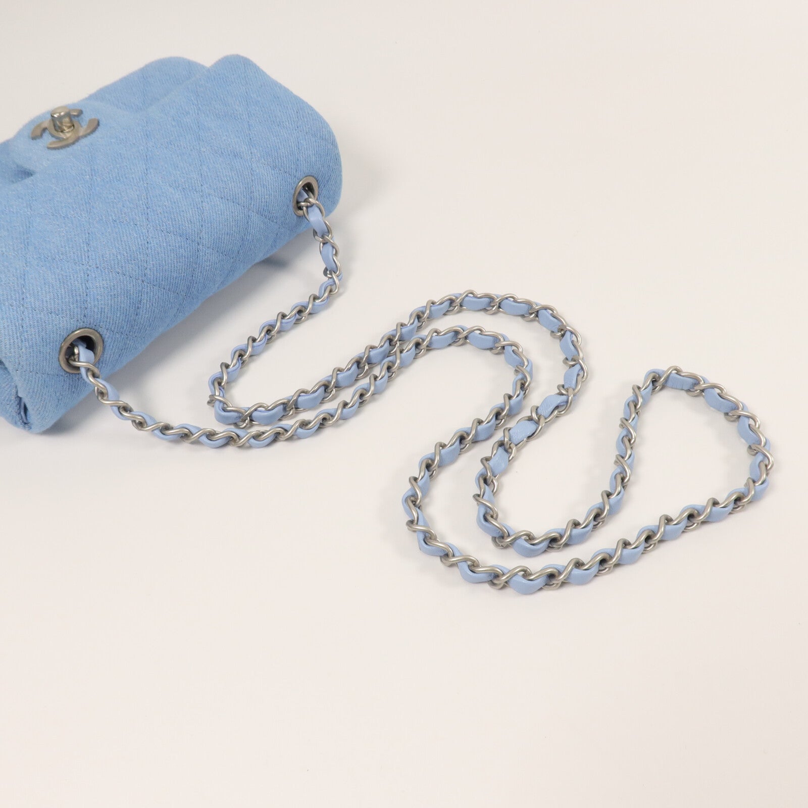 CHANEL 牛仔布Mini Classic 20鏈帶肩背袋