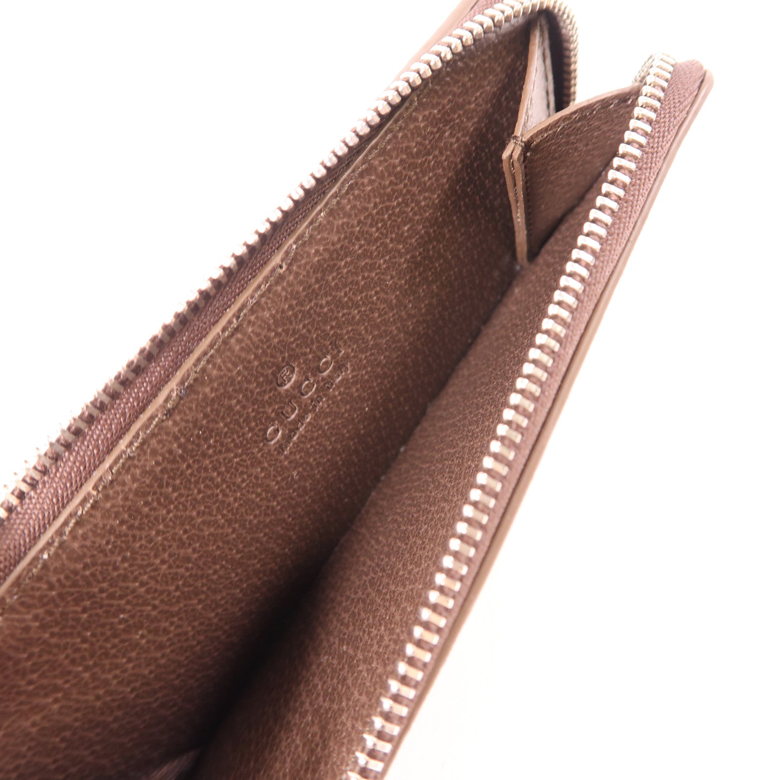 GUCCI 塗層帆布GG Zip Card Case銀扣卡片套