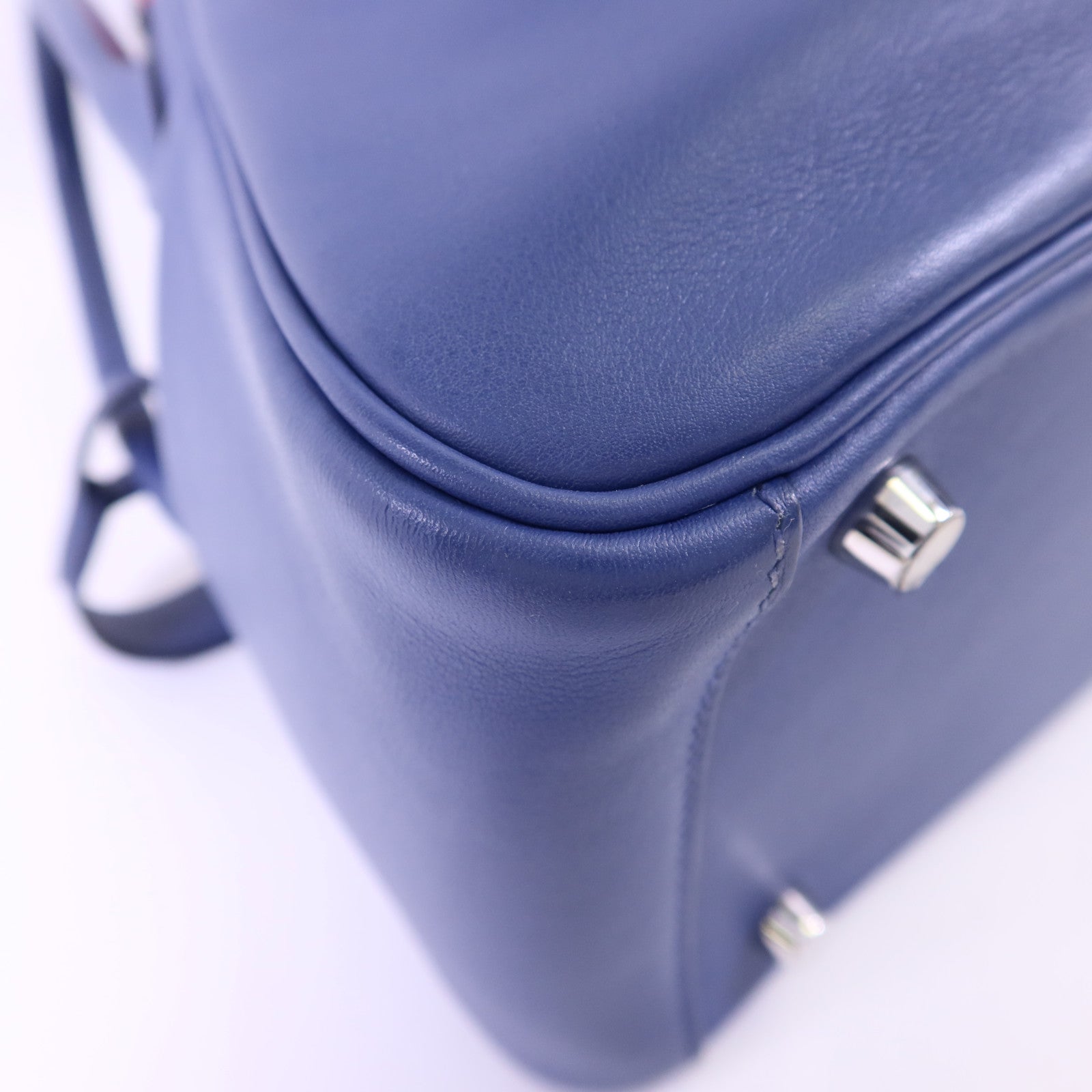HERMES Swift皮革Lindy 26銀扣手挽肩背兩用袋Bleu Brighton