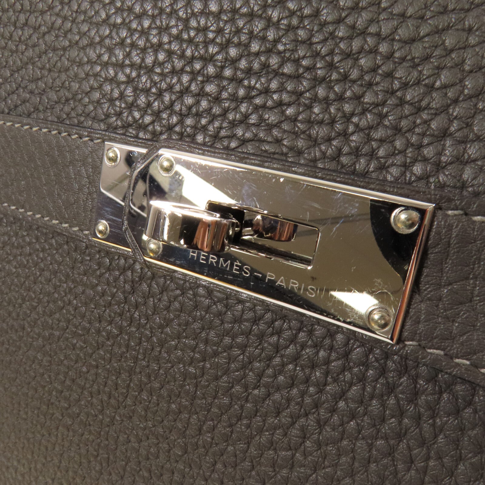 HERMES Clemence皮革Jypesiere 37銀扣肩背袋Etain