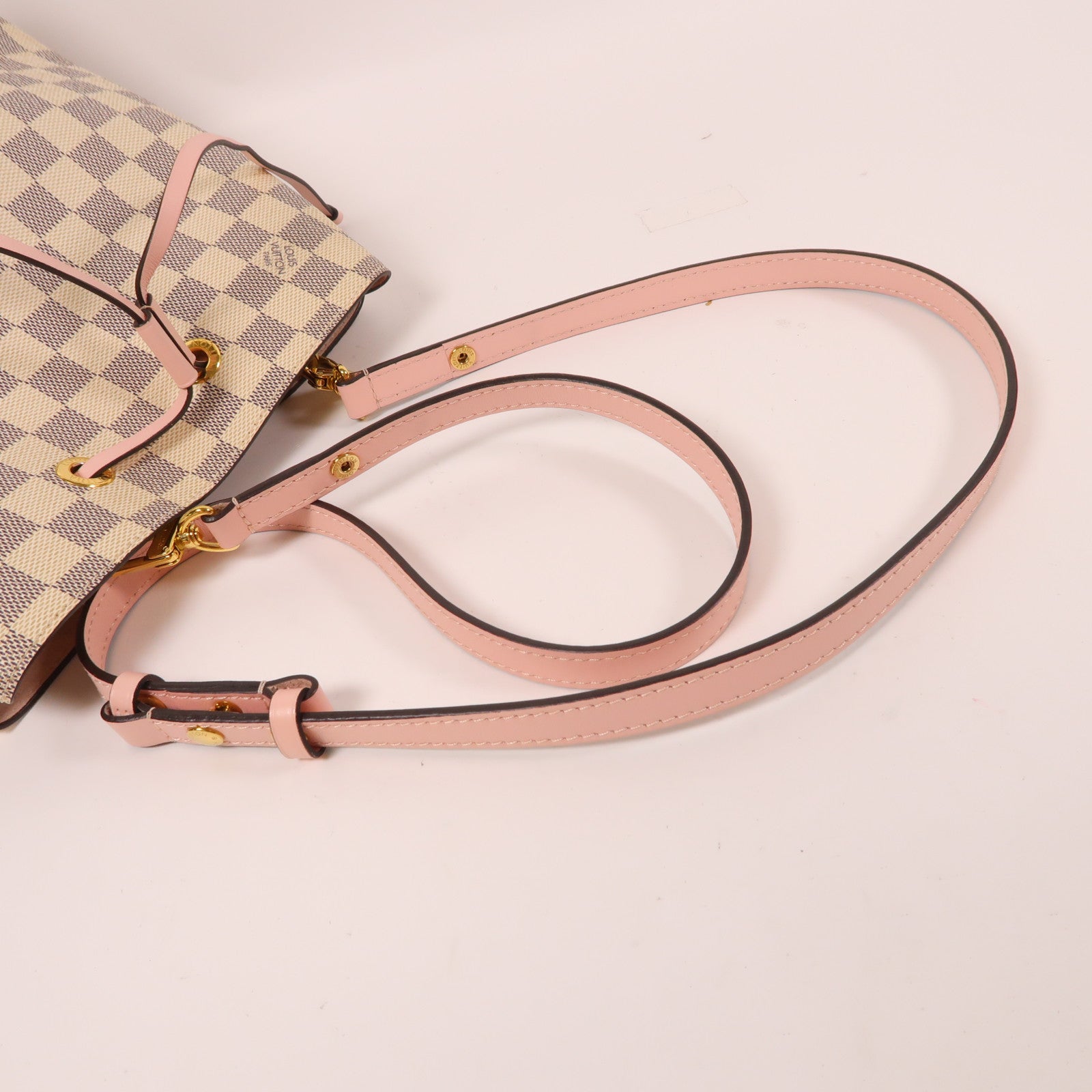 LOUIS VUITTON Damier Azur Neo Noe金扣肩背袋白色/粉紅色