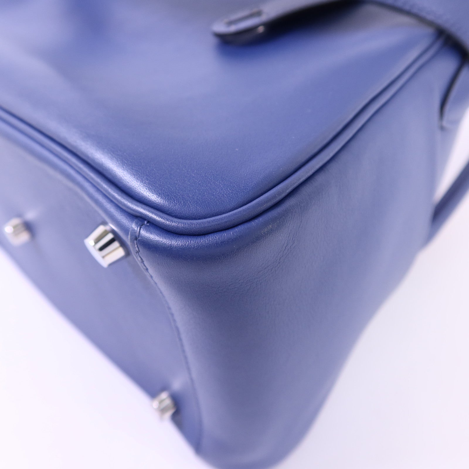 HERMES Swift皮革Lindy 26銀扣手挽肩背兩用袋Bleu Brighton