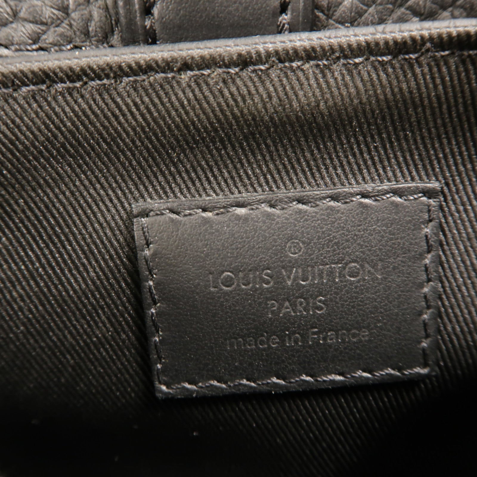 LOUIS VUITTON Monogram Taurillon Nano Christopher手挽肩背兩用袋