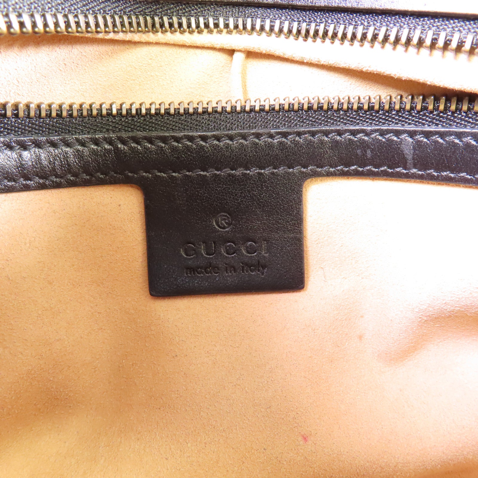 GUCCI 牛皮皮革GG Marmont Small Shoulder Bag金扣鏈帶肩背袋黑色