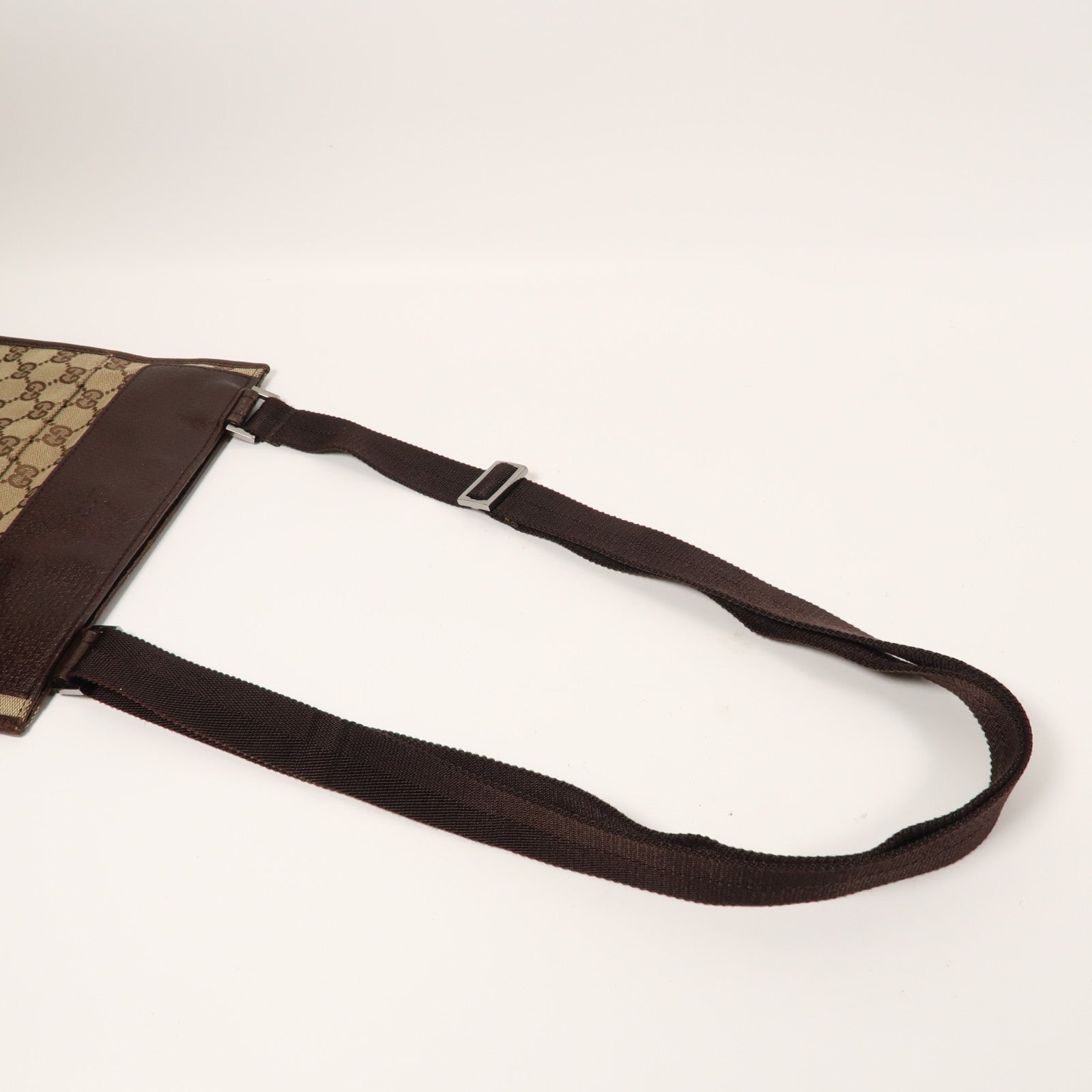 GUCCI 帆布Crossbody Shoulder Bag銀扣肩背袋啡色