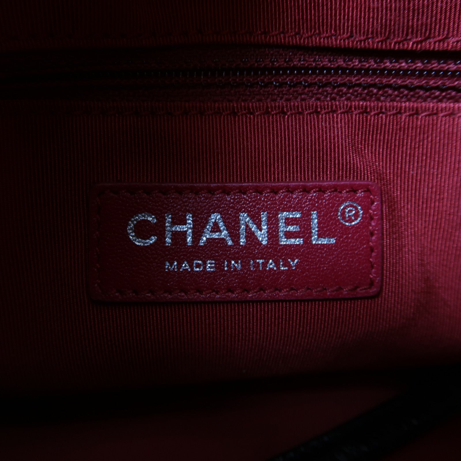 CHANEL 【激減優惠】菱格牛皮皮革Gabrielle金扣鏈帶肩背袋黑色/深藍色