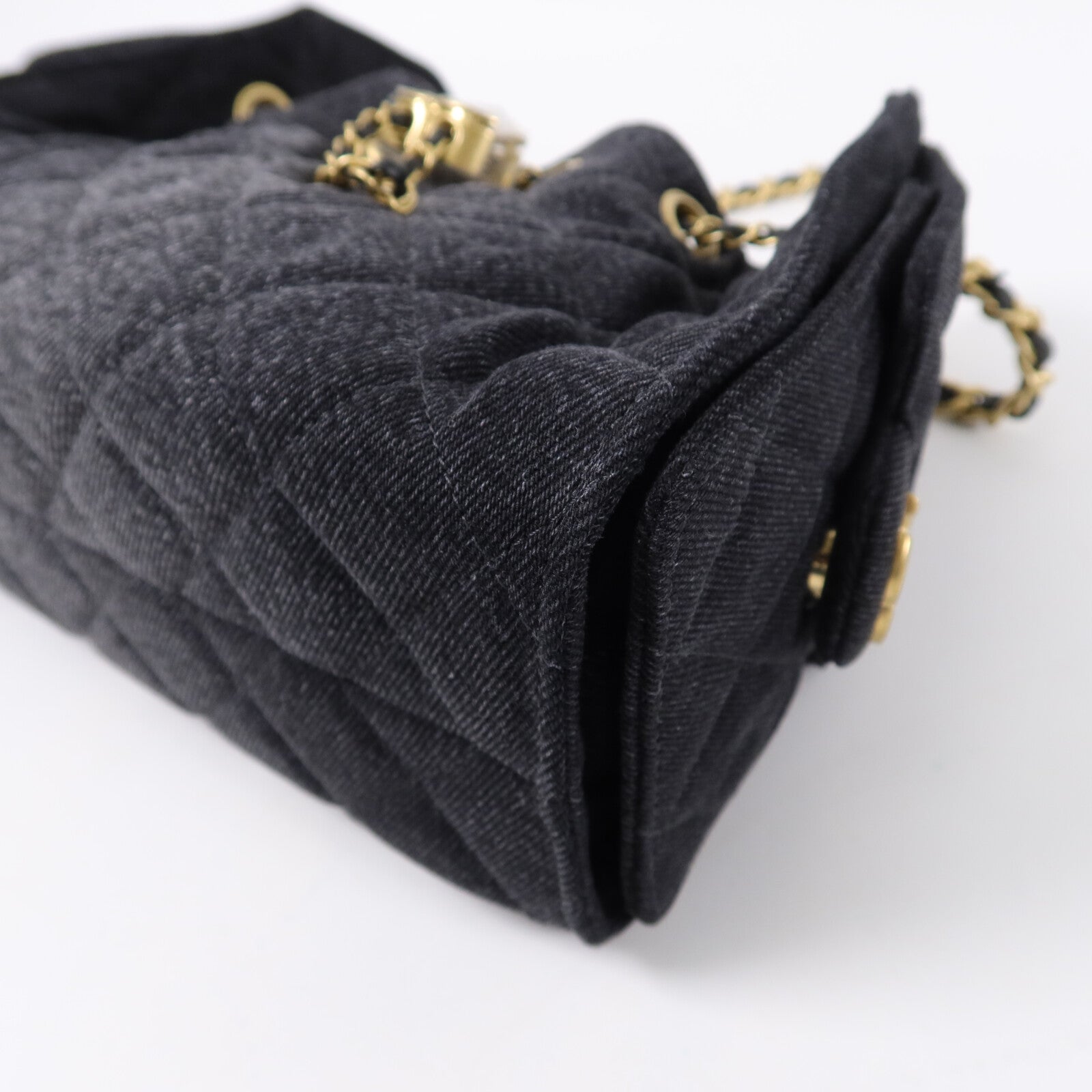 CHANEL 牛仔布Chanel 25 Mini鏈帶肩背袋
