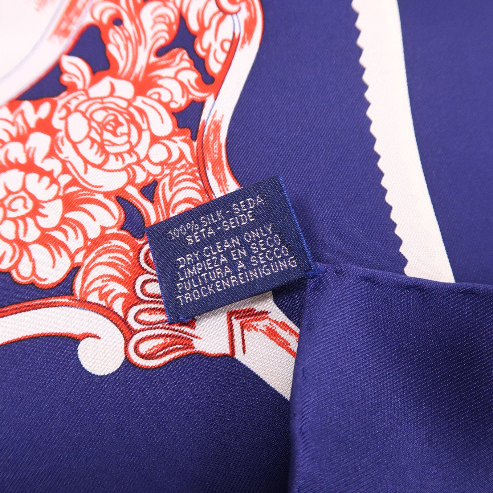 HERMES 絲質Scarf絲巾