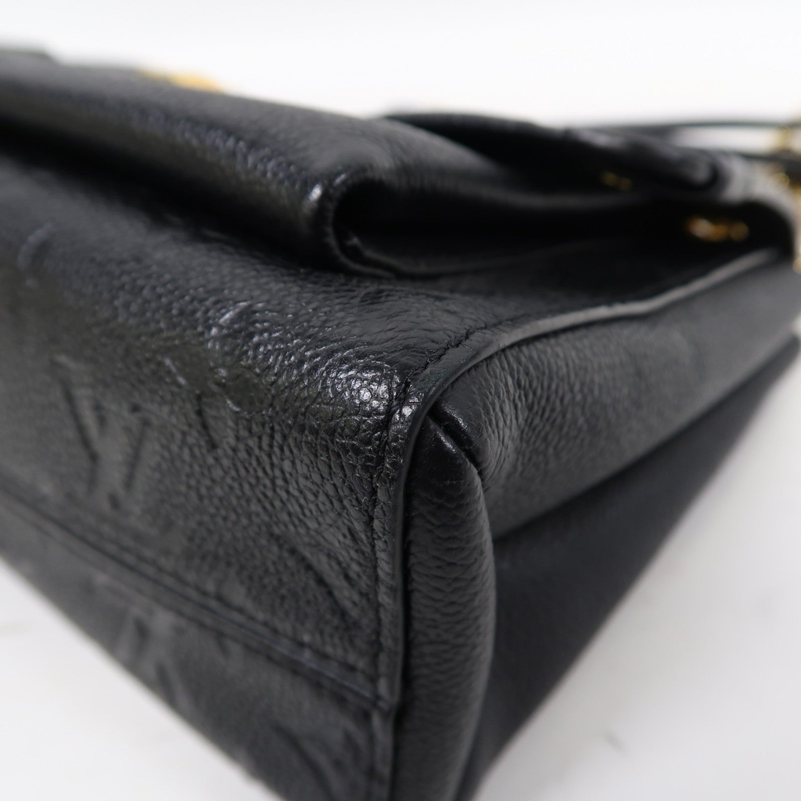 LOUIS VUITTON Monogram Empreinte Vavin PM金扣鏈帶肩背袋黑色