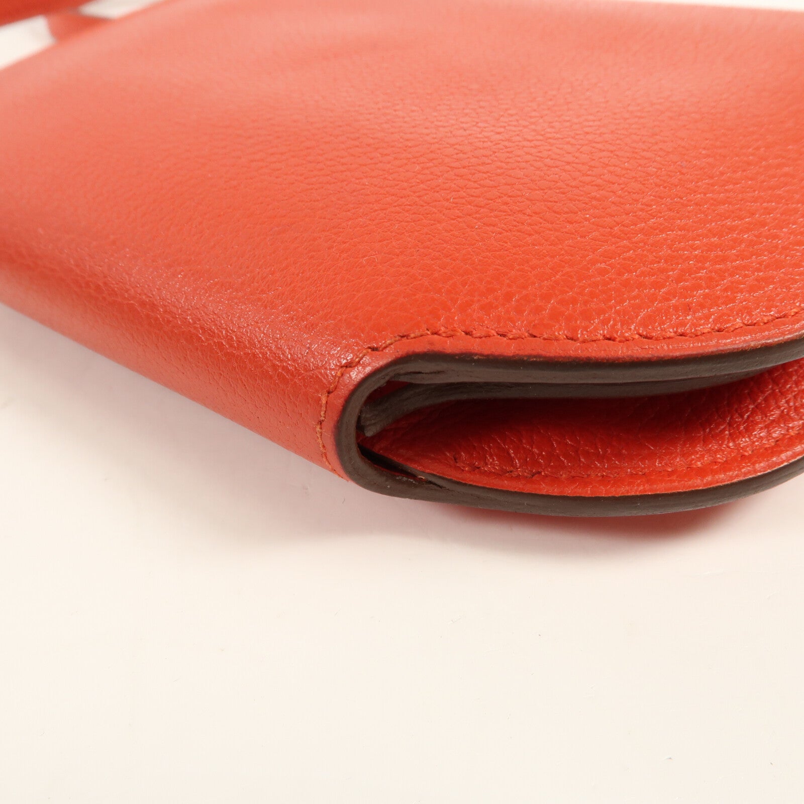 HERMES Evercolor皮革Mini Convoyeur金扣肩背袋Rouge Tomate