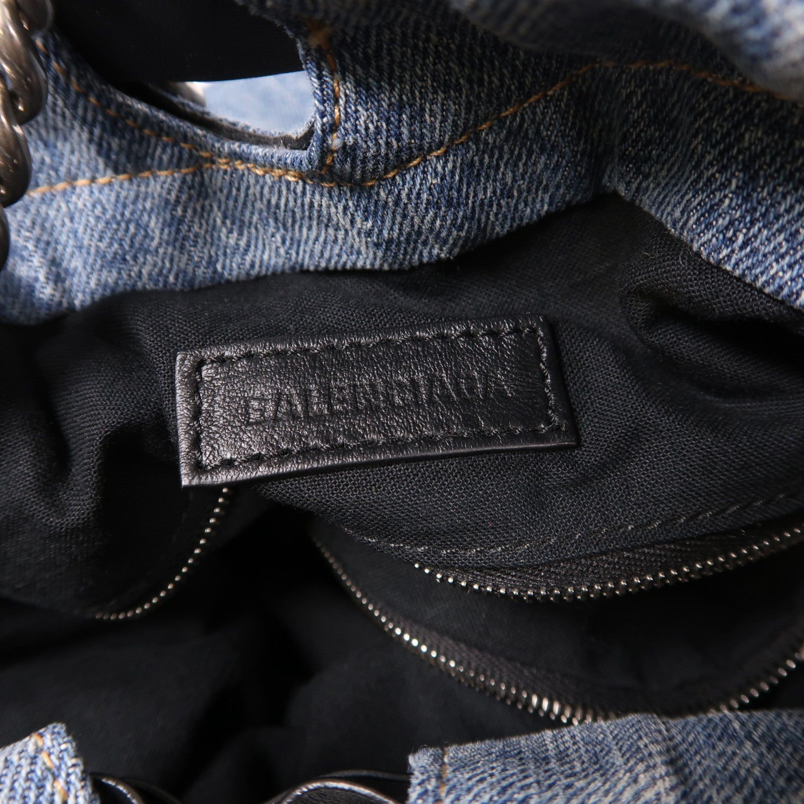 BALENCIAGA 牛仔布Crush銀扣鏈帶肩背袋藍色