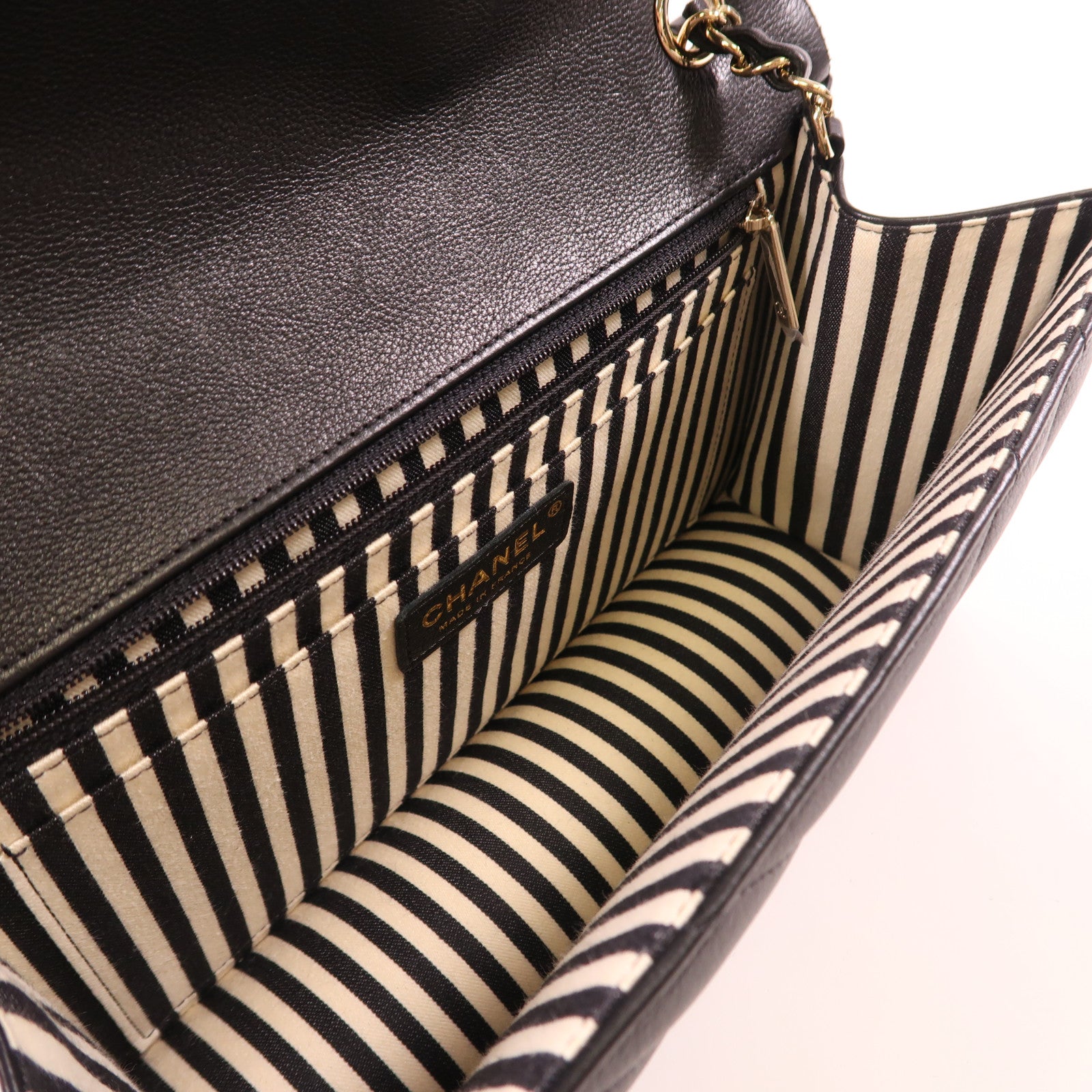 CHANEL 牛皮皮革Shoulder Bag金扣鏈帶肩背袋