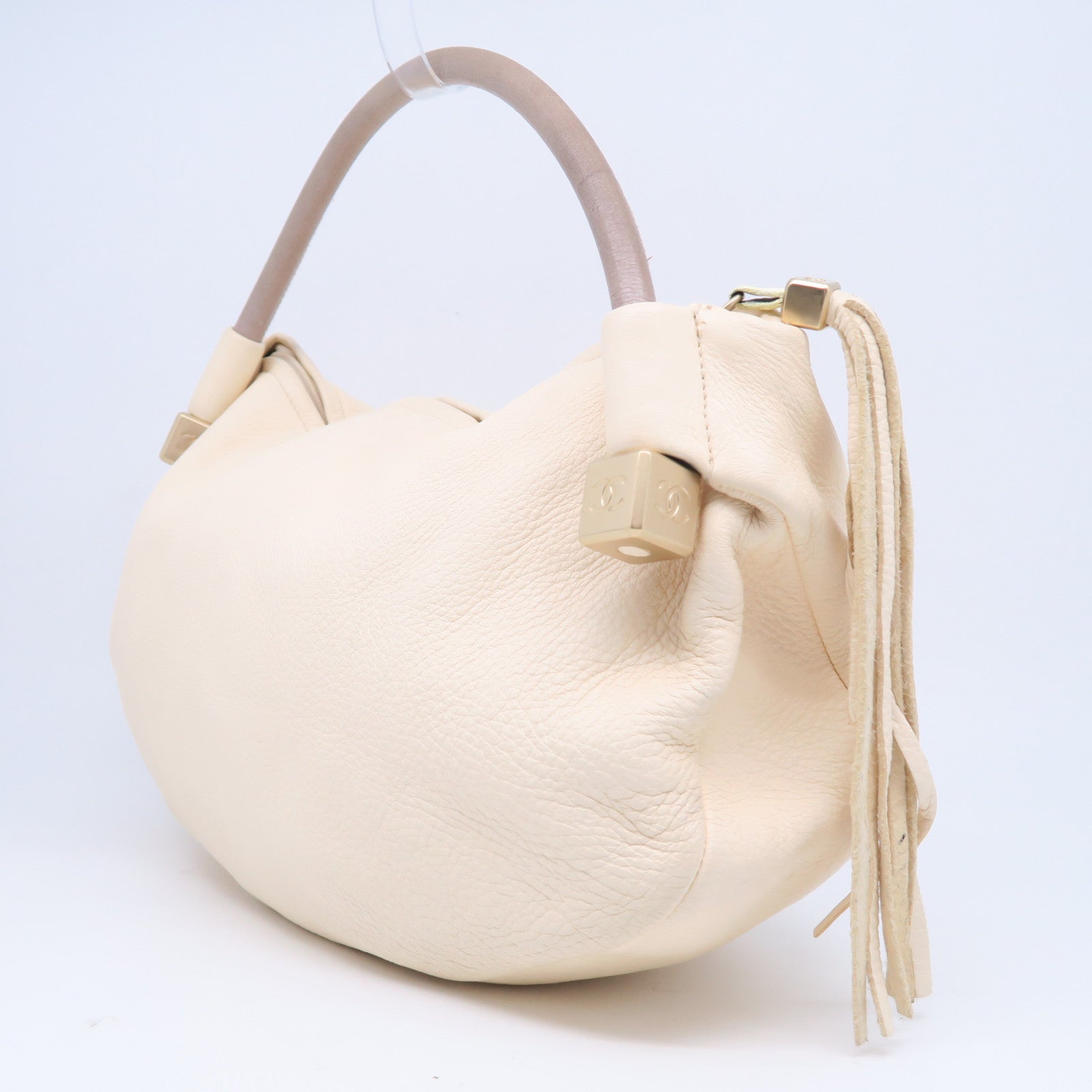 CHANEL 【清倉大減價】牛皮皮革Shoulder Bag金扣手挽肩背兩用袋米白色