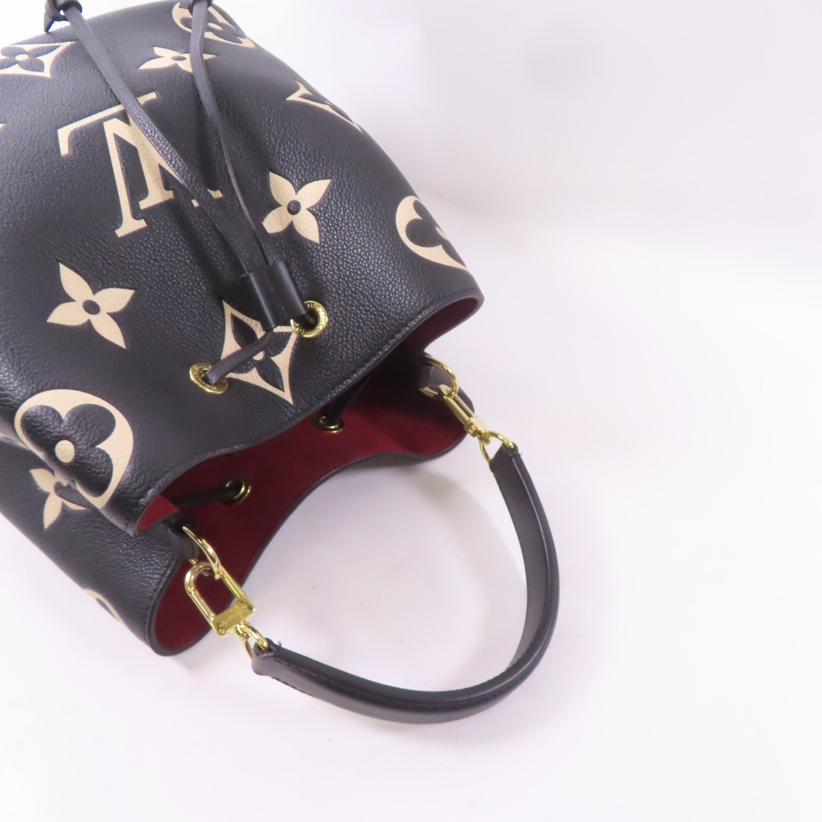 LOUIS VUITTON Monogram Empreinte Neo Noe金扣手挽肩背兩用袋黑色