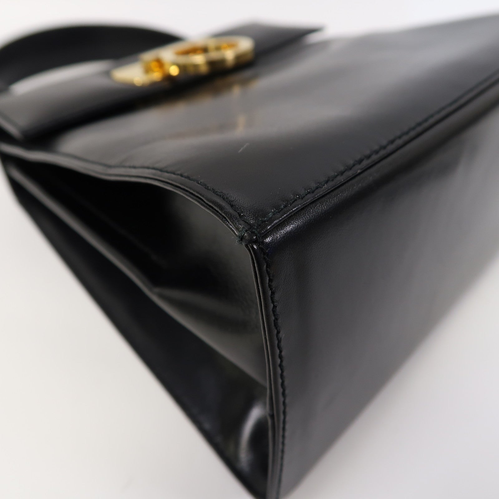 Salvatore Ferragamo 牛皮皮革Small Top Handle金扣手挽肩背兩用袋黑色