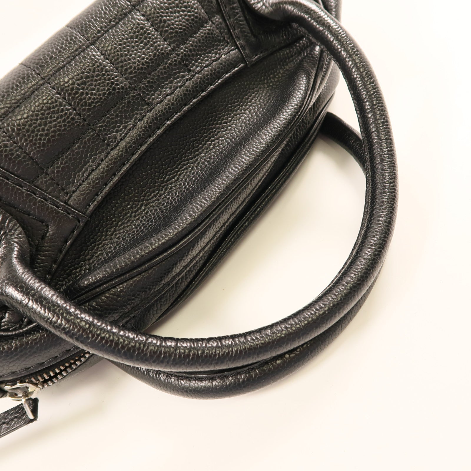CHANEL 牛皮皮革Handbag銀扣手挽袋黑色