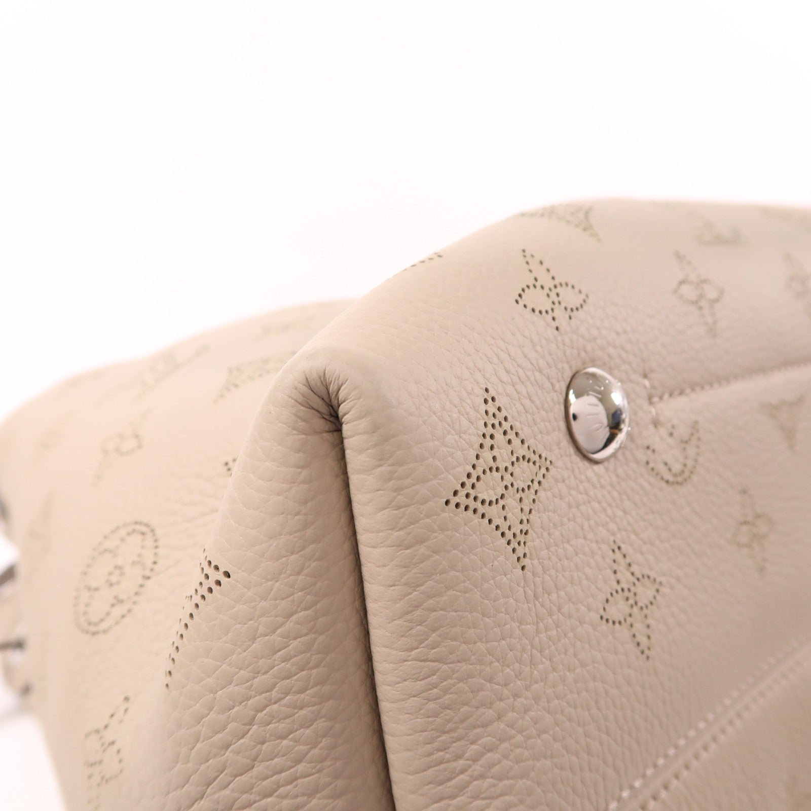 LOUIS VUITTON 【激減優惠】Mahina Boundless銀扣肩背袋/手挽袋