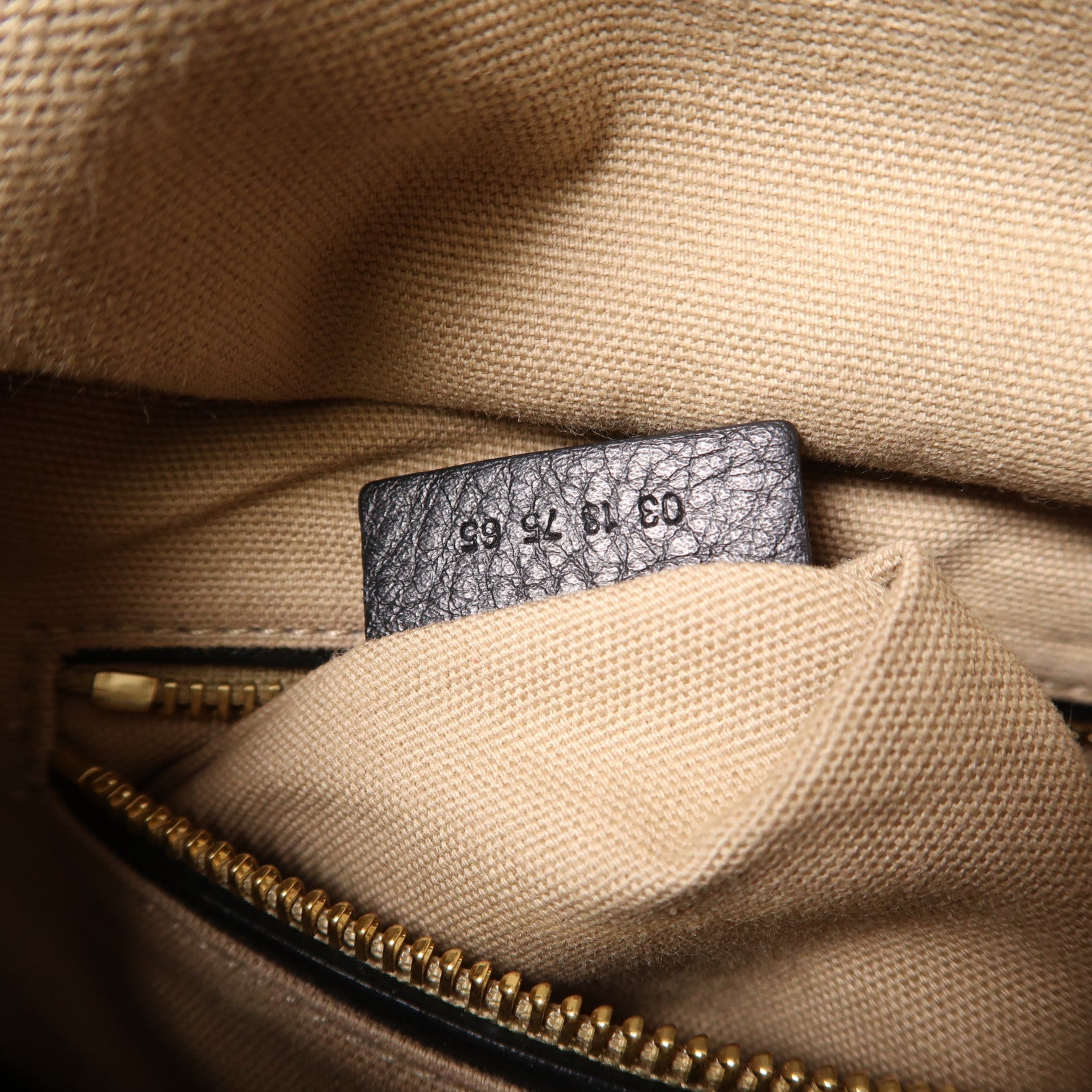 Chloe 牛皮皮革Shoulder Bag金扣肩背袋
