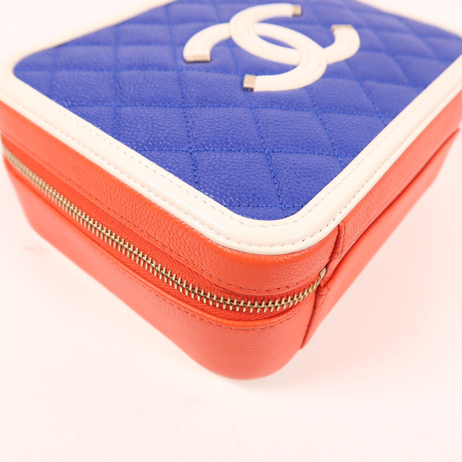 CHANEL 【激減優惠】牛皮皮革Vanity Case金扣鏈帶手挽肩背兩用袋