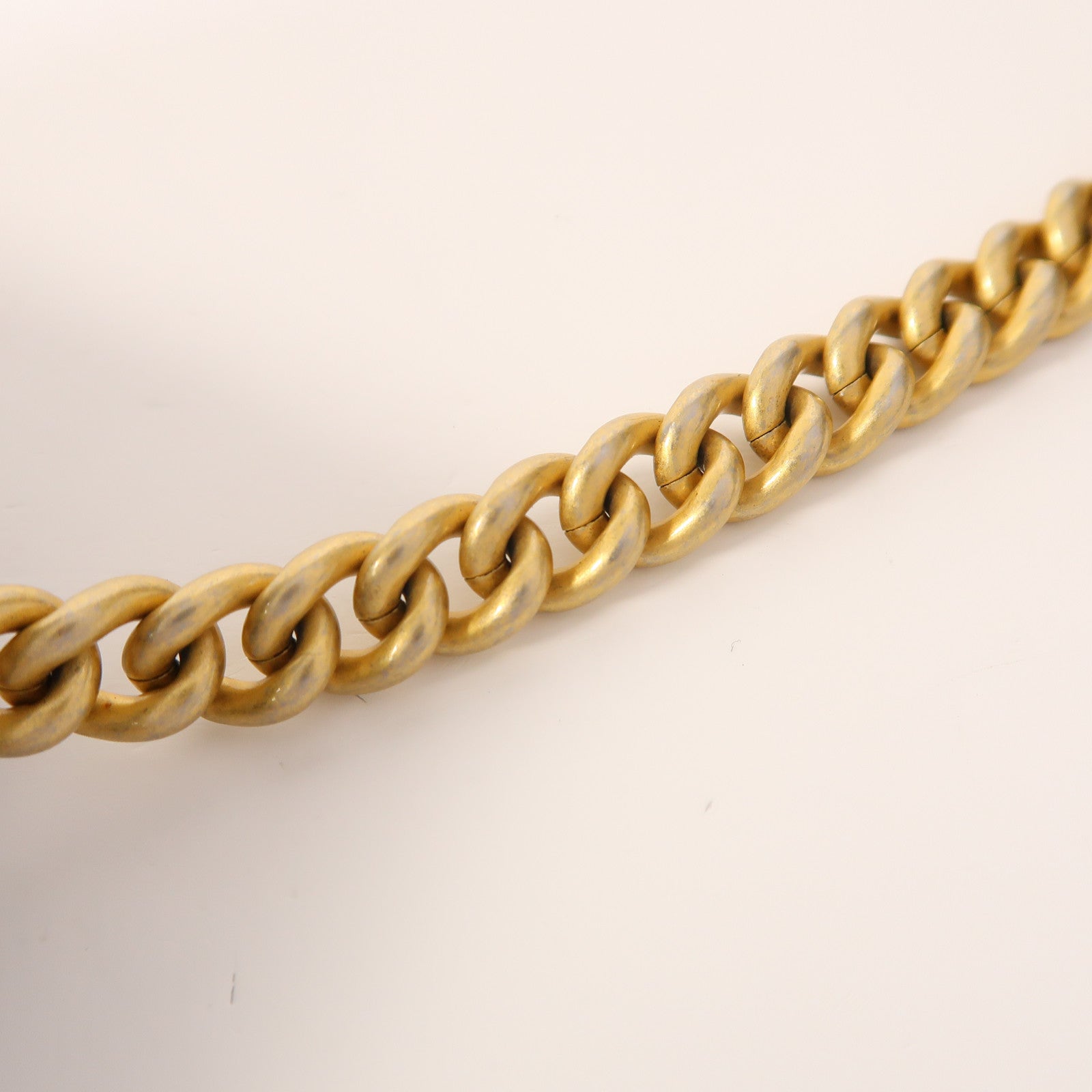 CHANEL 羊皮皮革Boy Wallet On Chain鏈帶肩背袋