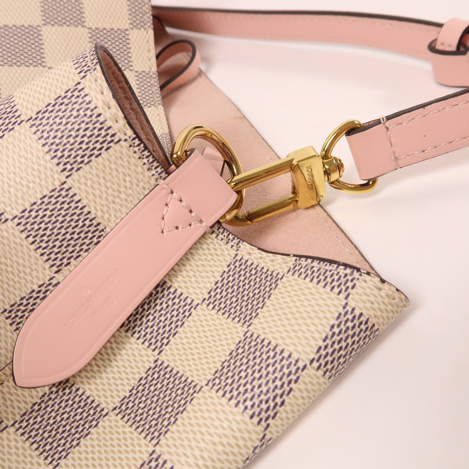 LOUIS VUITTON Damier Azur Neo Noe金扣肩背袋白色/粉紅色