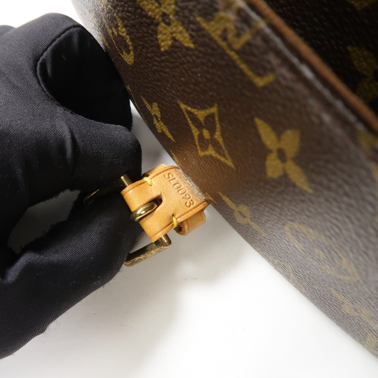 LOUIS VUITTON Monogram Sologne肩背袋