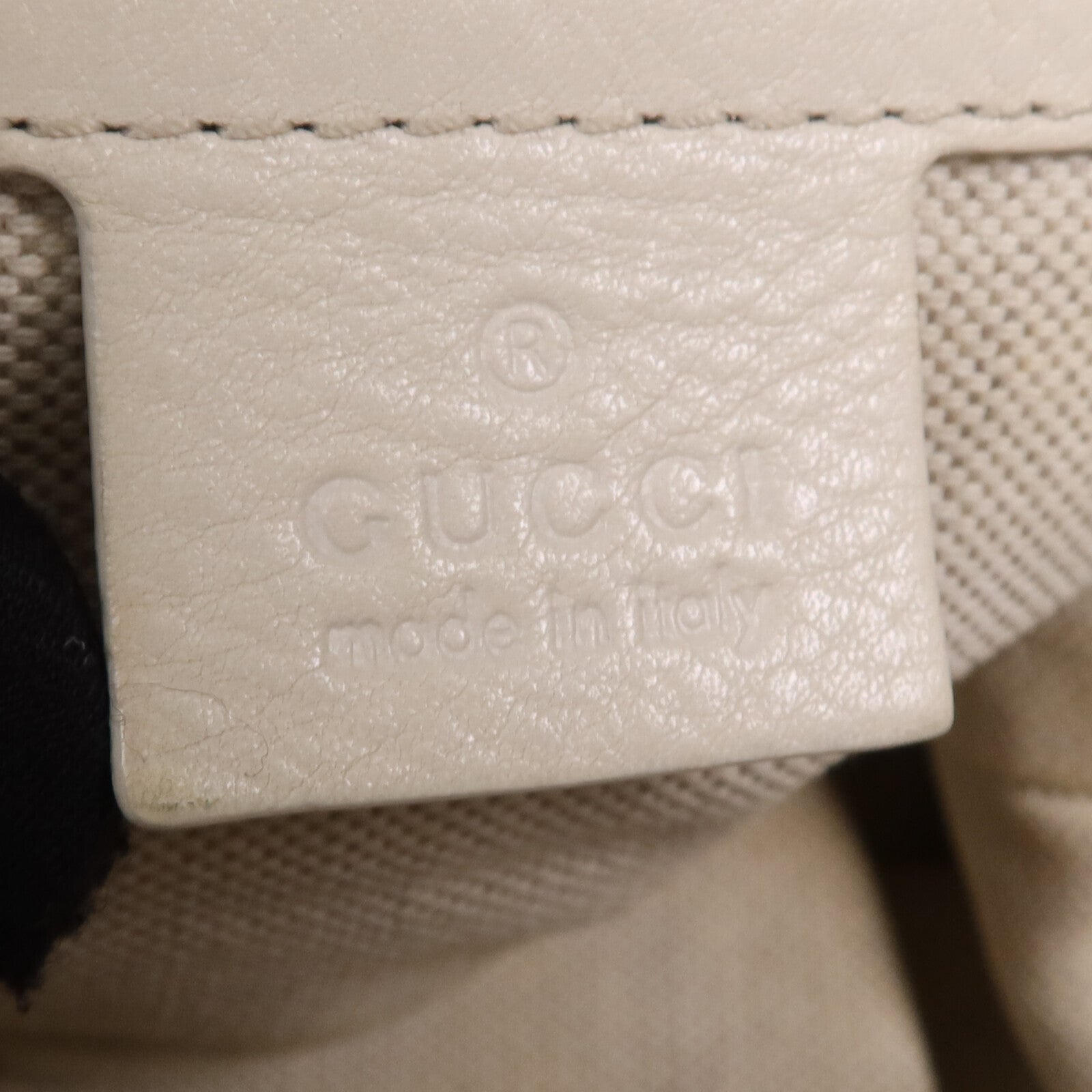 GUCCI 牛皮皮革Techro Horsebit Medium Hobo銀扣肩背袋