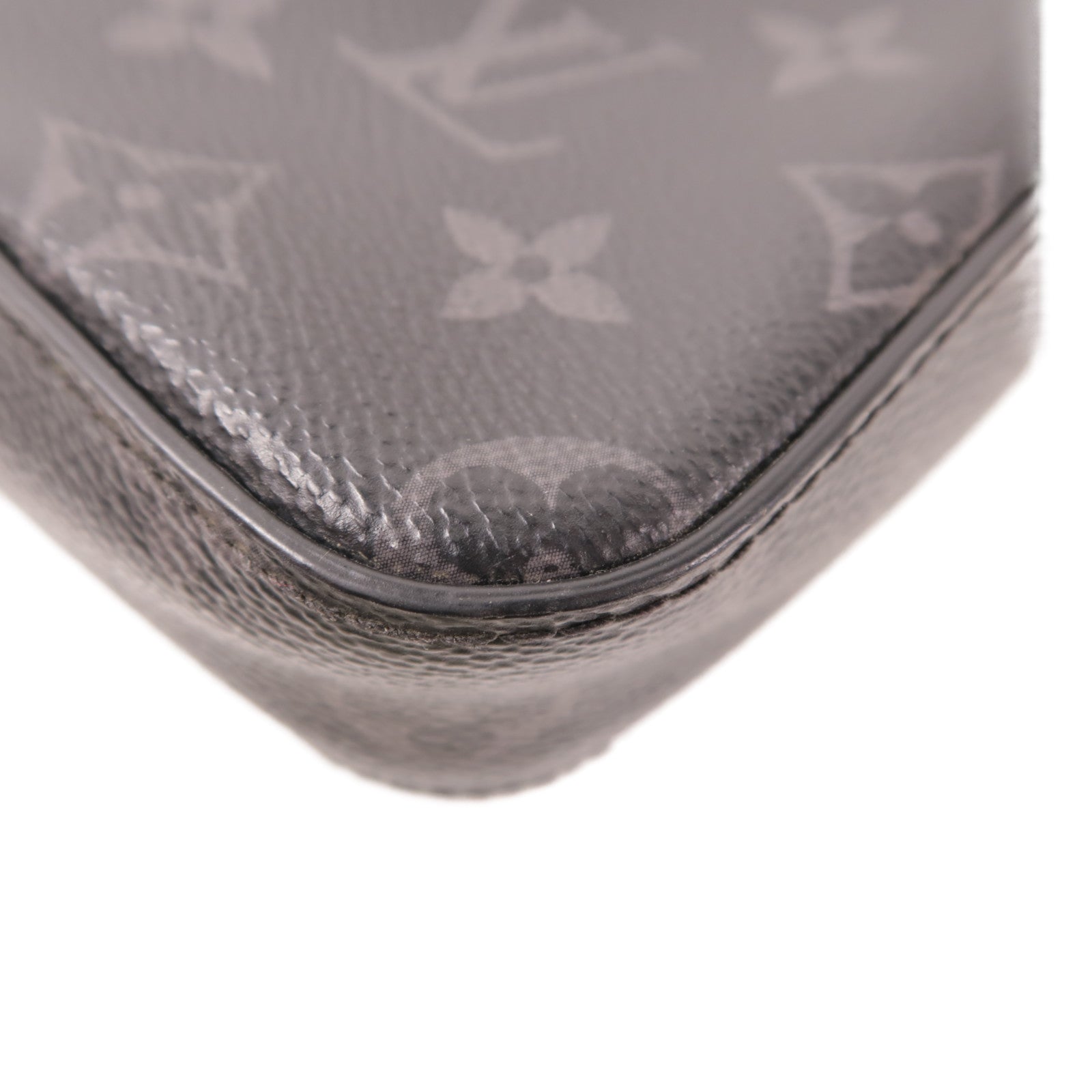 LOUIS VUITTON Trio Messenger Shoulder Bag M69443 Monogram Eclipse Reverse Gray
