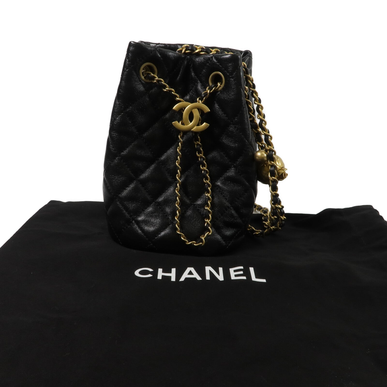 CHANEL 羊皮皮革Bucket Bag鏈帶肩背袋