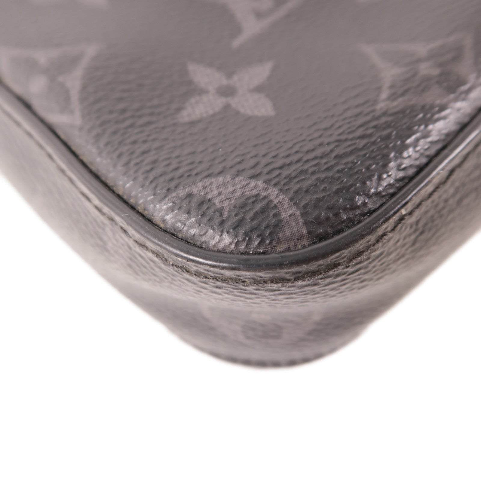 LOUIS VUITTON Trio Messenger Shoulder Bag M69443 Monogram Eclipse Reverse Gray