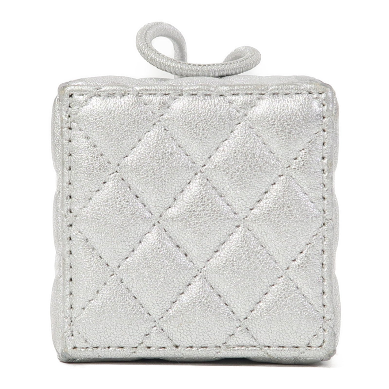 CHANEL 菱格羊皮皮革Micro Drawstring Bucket Bag銀扣鏈帶肩背袋銀色