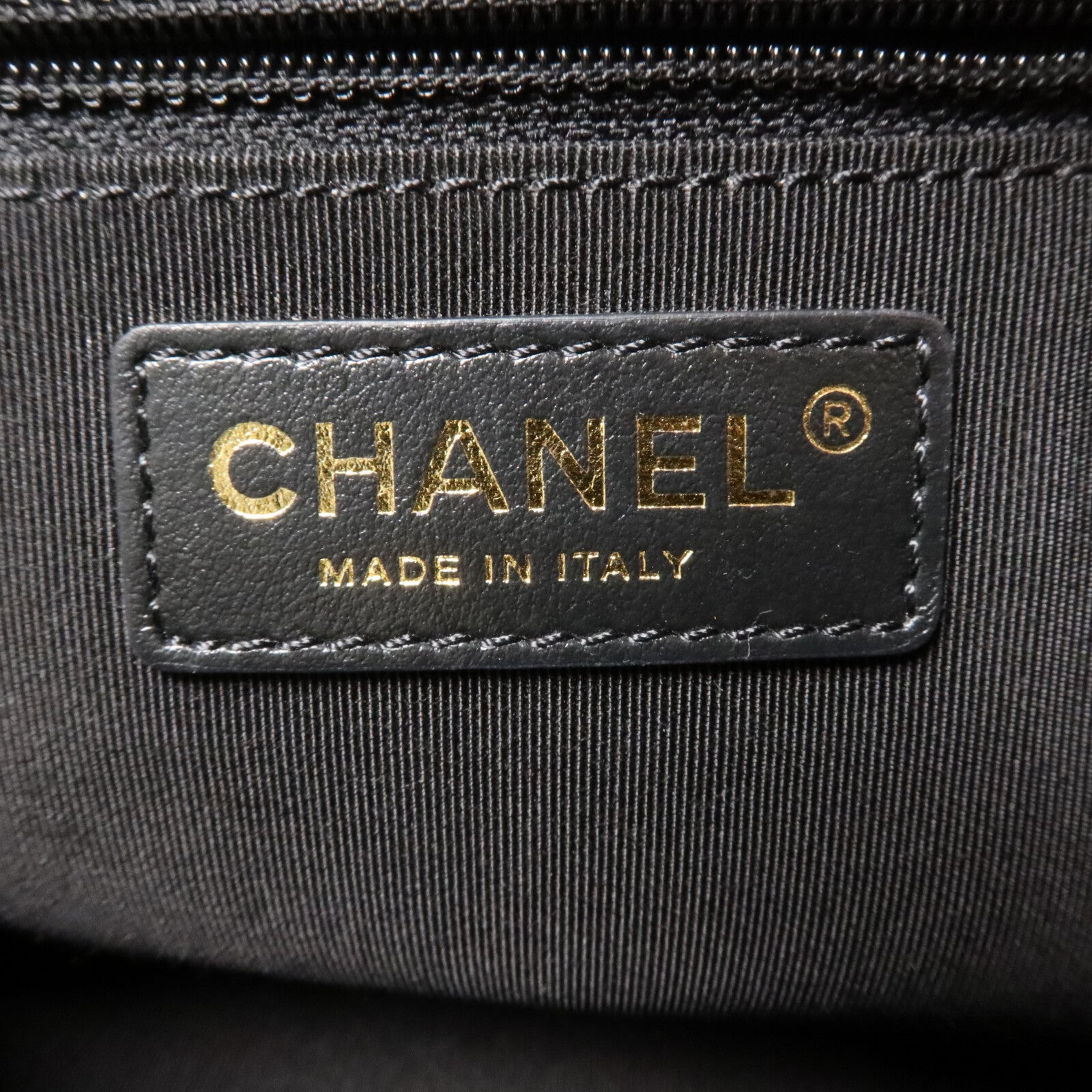 CHANEL 羊皮皮革19 Hobo Bag鏈帶手挽肩背兩用袋