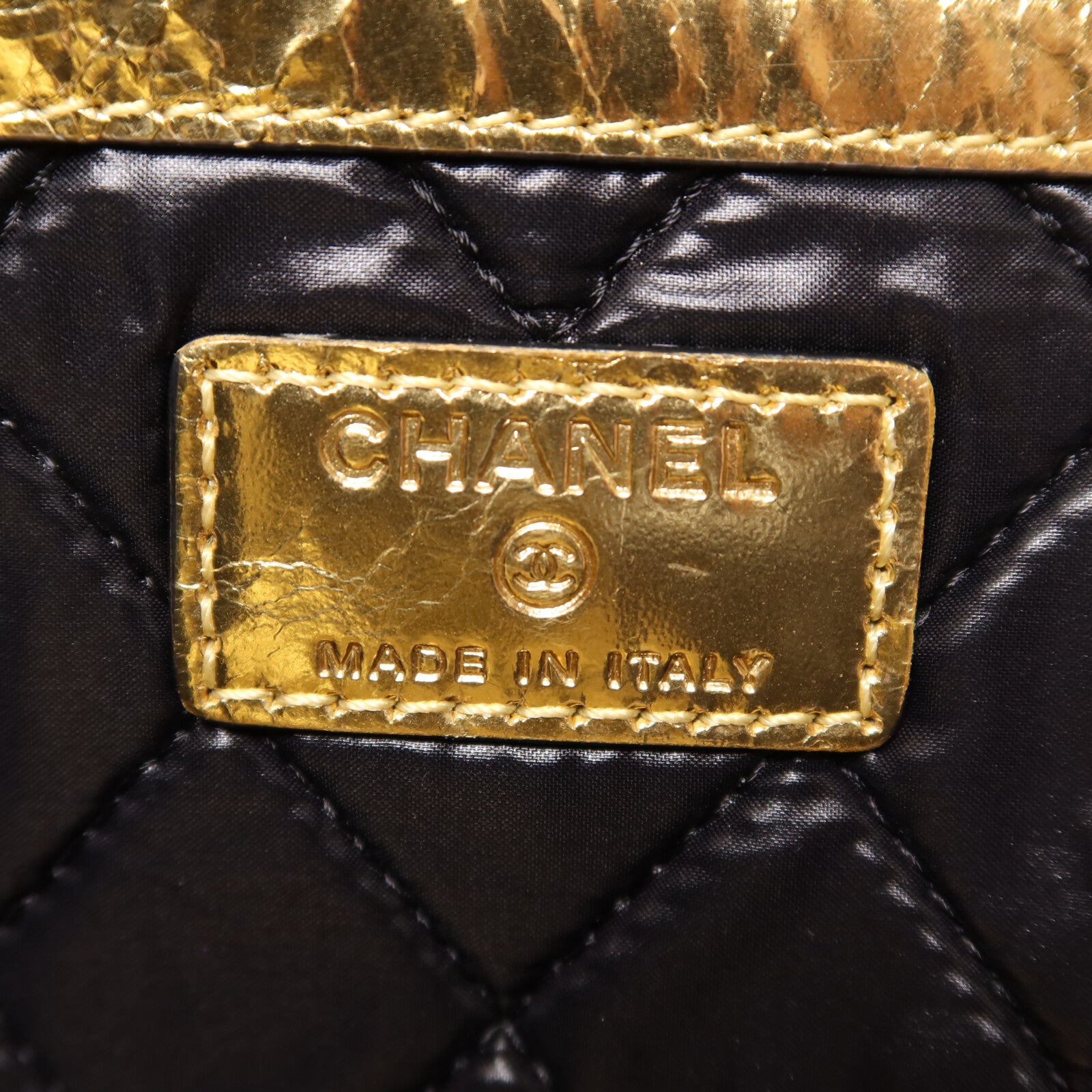 CHANEL 羊皮皮革Feministe Mais Feminine Pouch手拿包