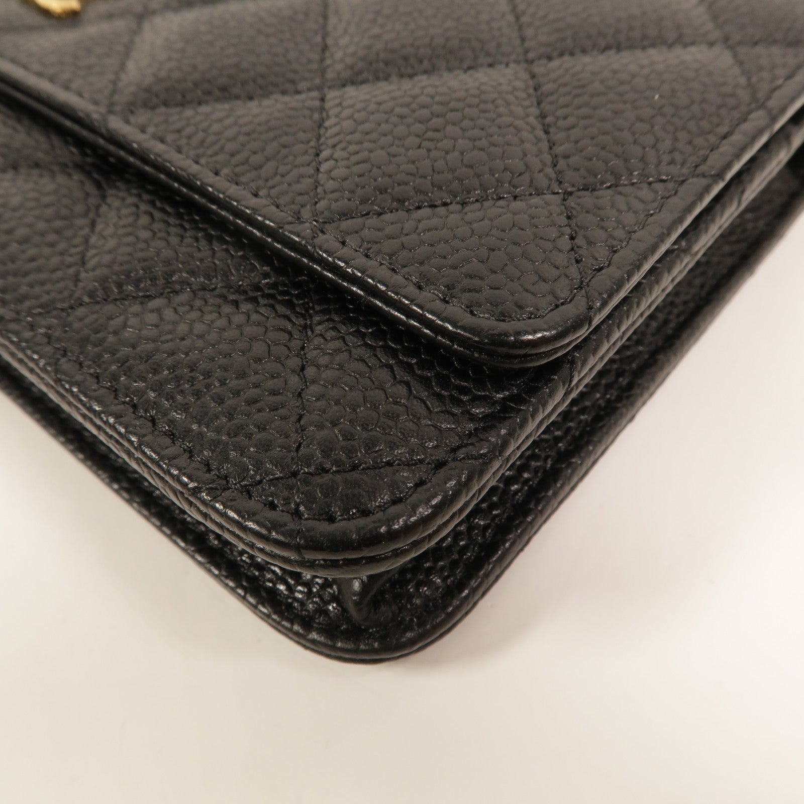 CHANEL 牛皮皮革WOC Wallet On Chain鏈帶肩背袋
