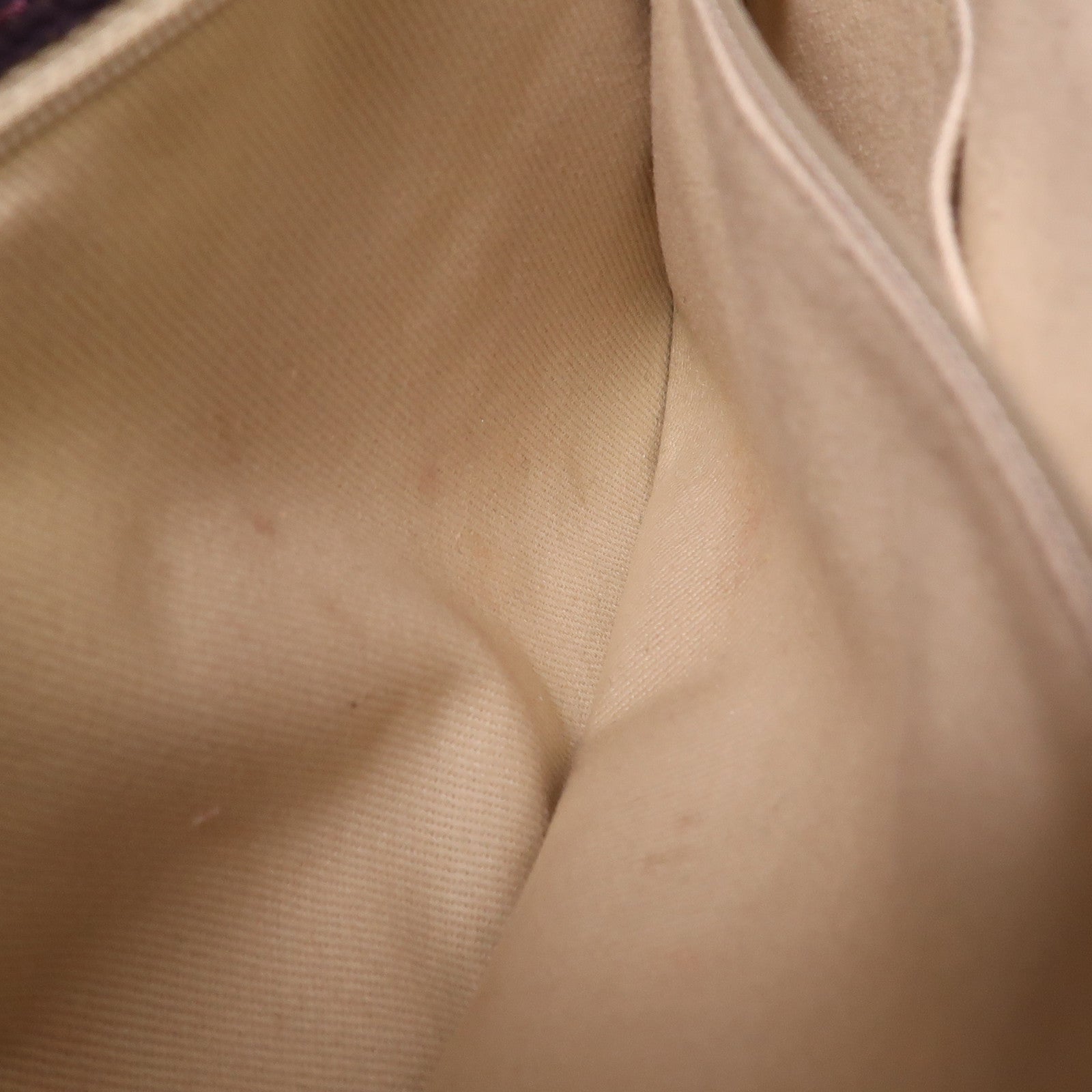 CHANEL 牛皮皮革Chain Shouder銀扣鏈帶肩背袋