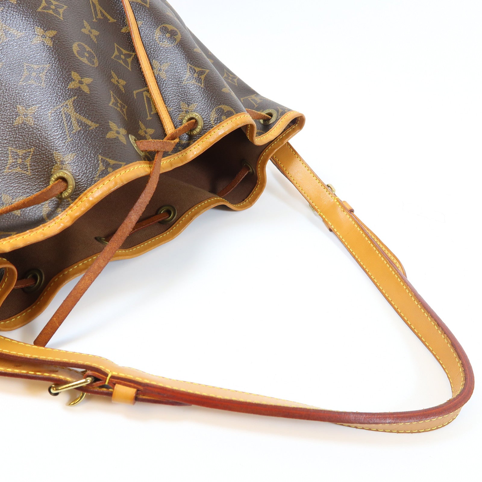 LOUIS VUITTON Monogram Noe Bucket Bag金扣肩背袋棕色