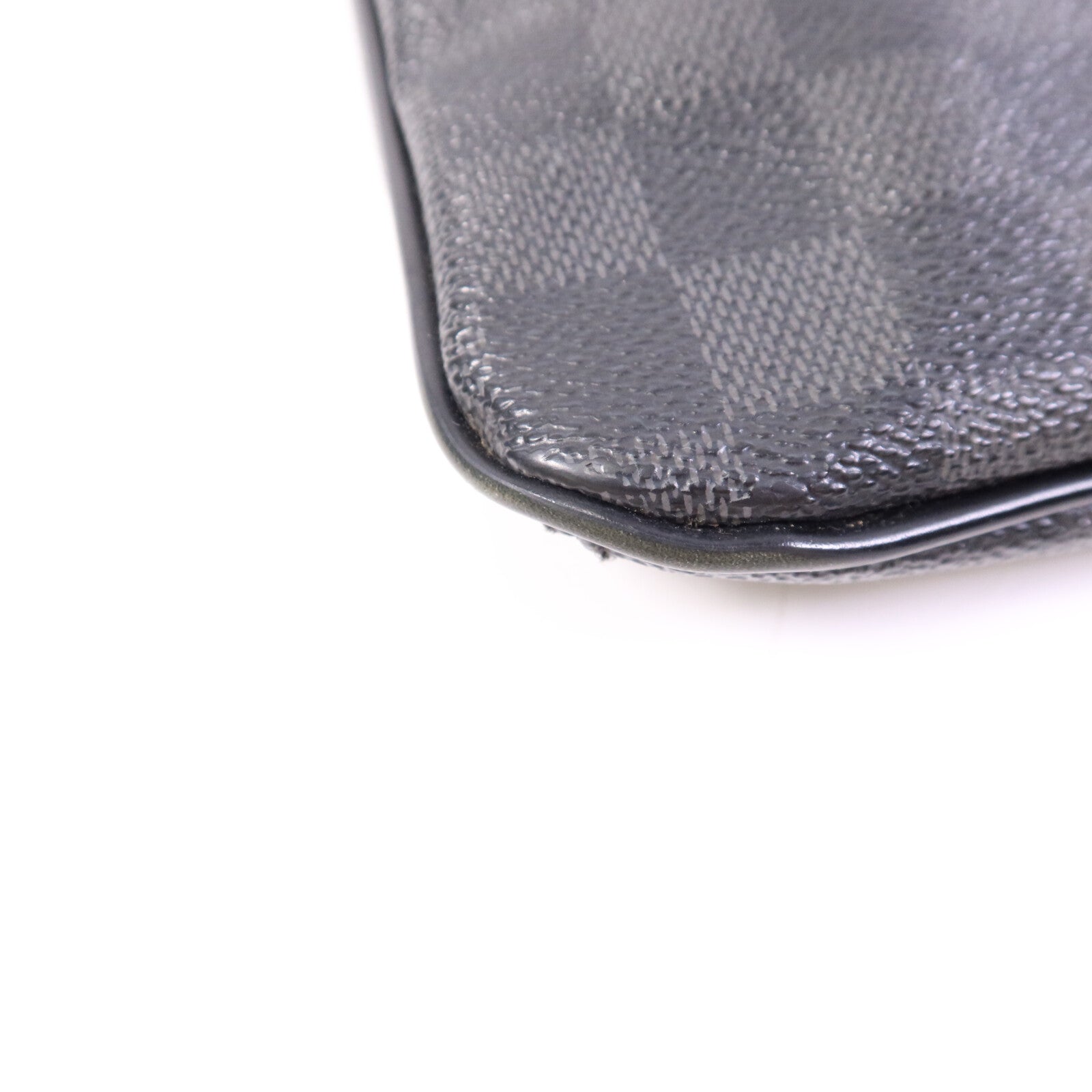 LOUIS VUITTON Damier Graphite Thomas銀扣肩背袋