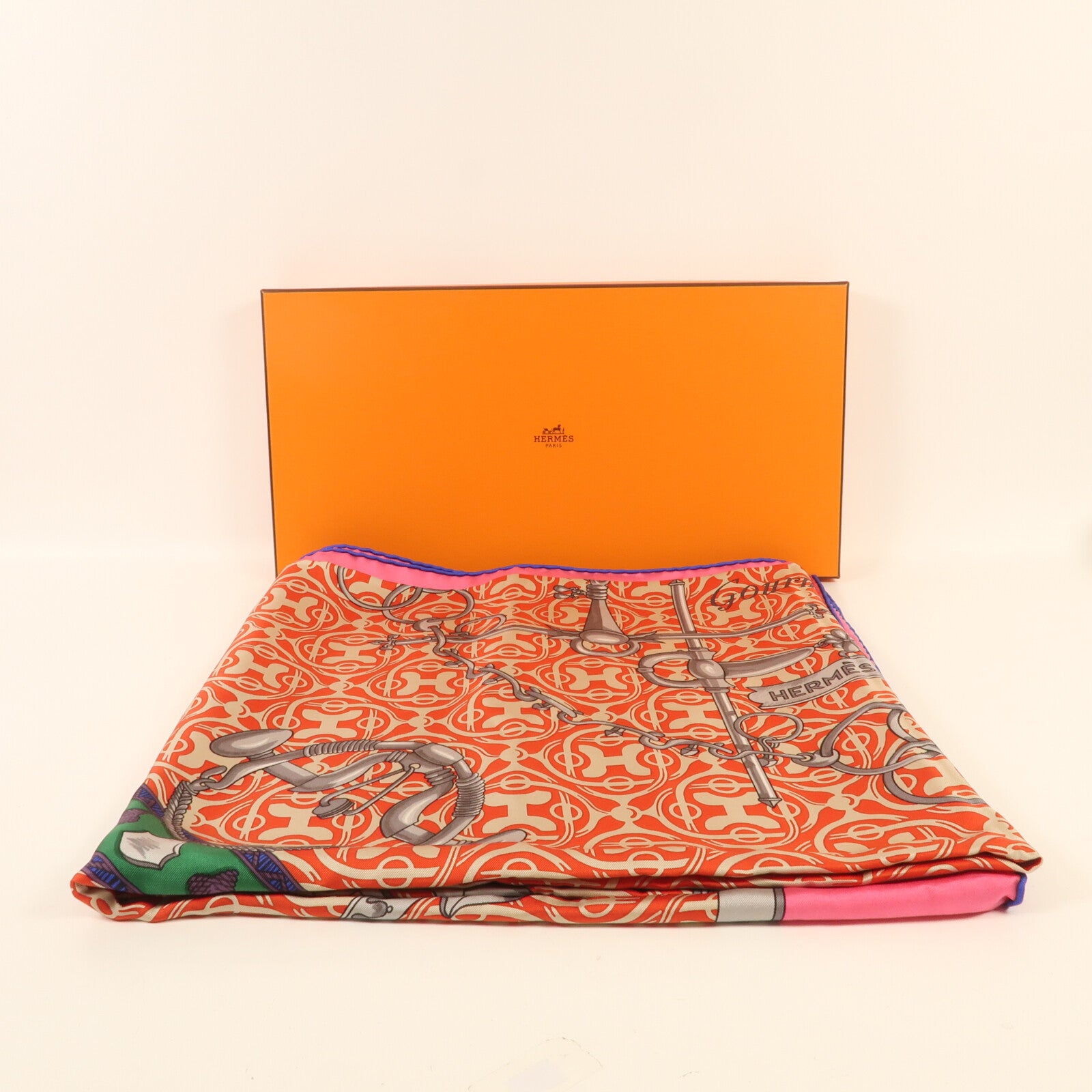 HERMES 【萬聖節商品】絲質Scarf 135X135絲巾