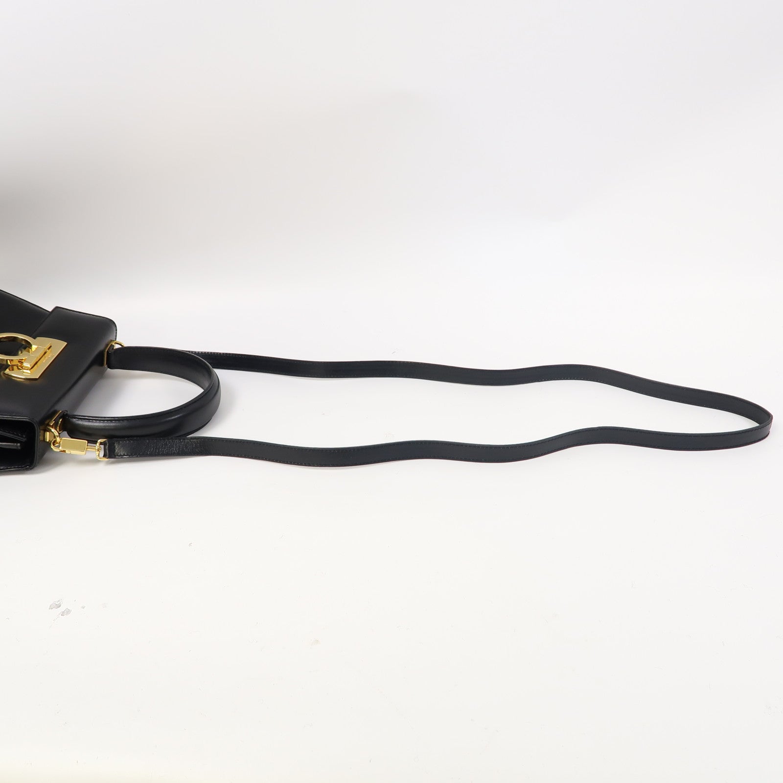Salvatore Ferragamo 牛皮皮革Small Top Handle金扣手挽肩背兩用袋黑色