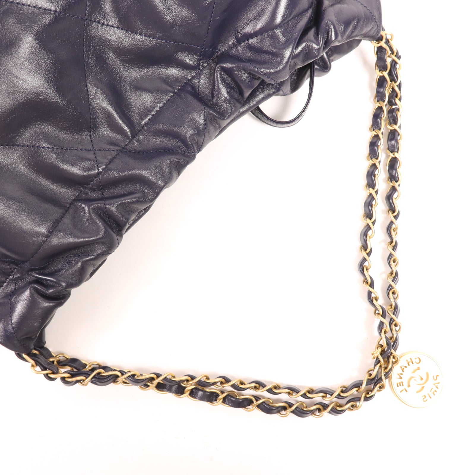 CHANEL 牛皮皮革Chanel 22 Medium金扣鏈帶肩背袋
