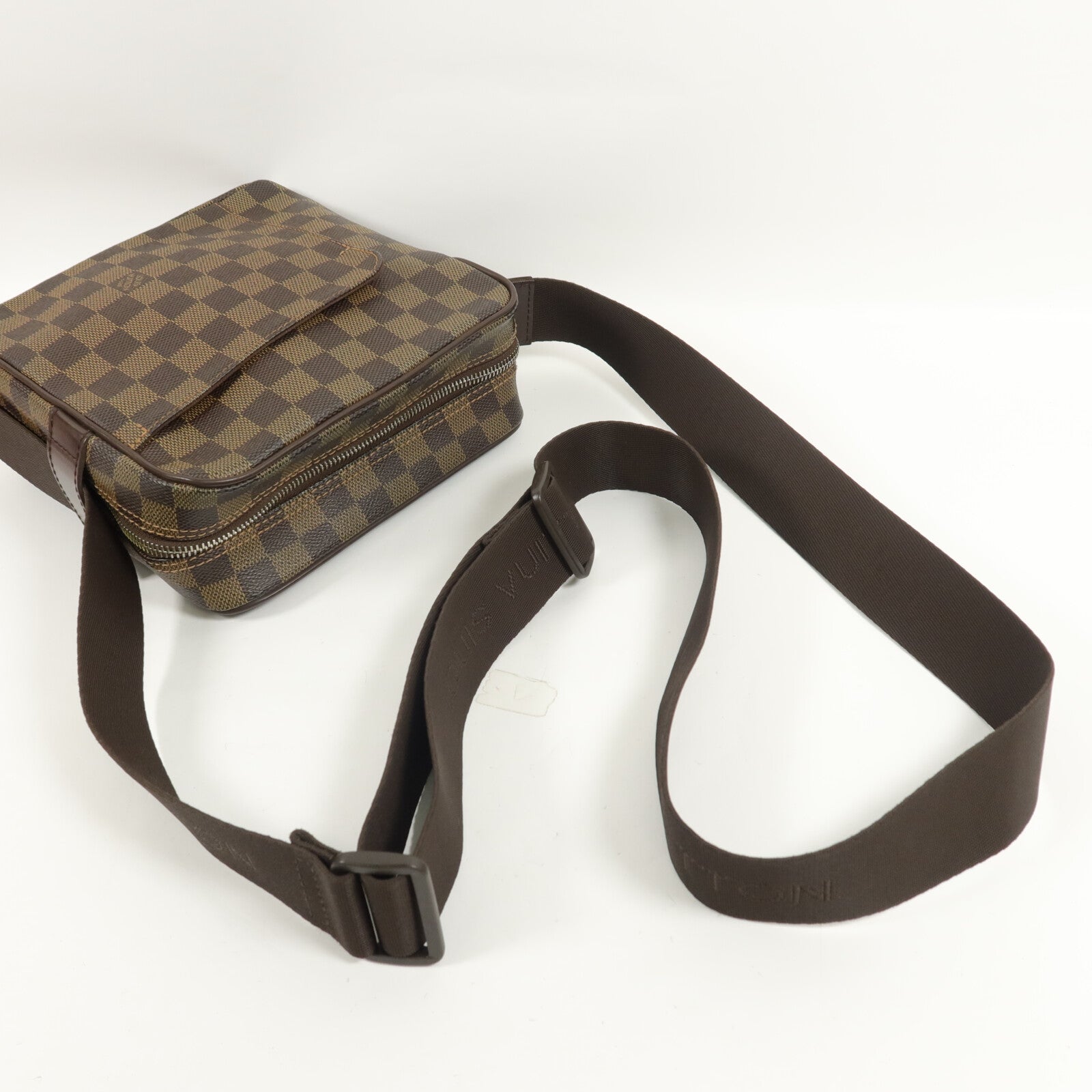 LOUIS VUITTON Damier Olaf PM肩背袋