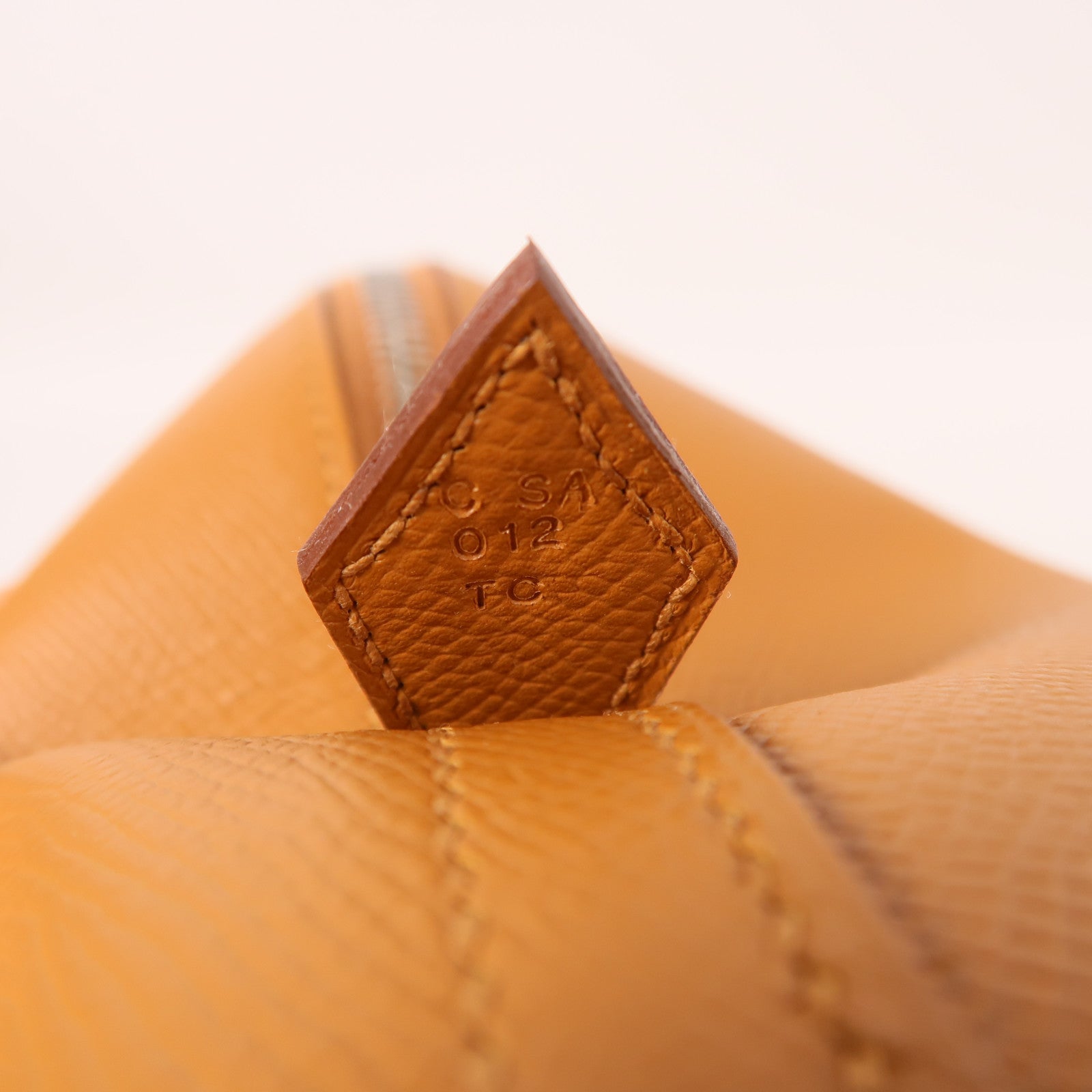 HERMES Epsom皮革Bolide 1923 30銀扣手挽肩背兩用袋Gold