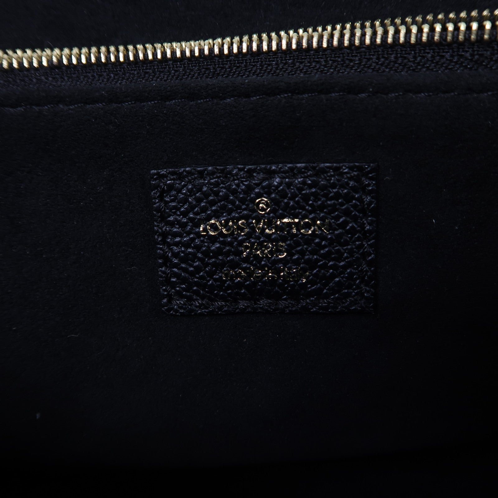 LOUIS VUITTON Monogram Empreinte Vavin PM金扣鏈帶肩背袋黑色