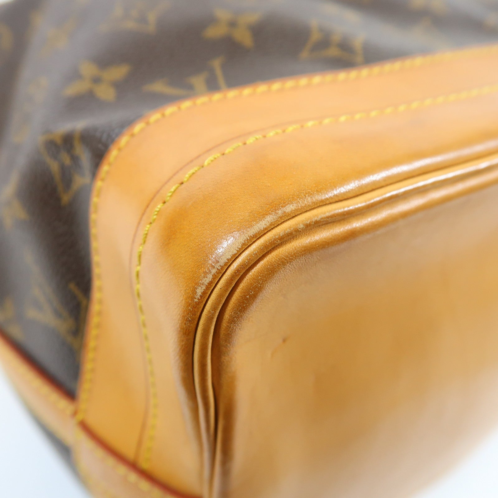 LOUIS VUITTON Monogram Noe Bucket Bag金扣肩背袋棕色