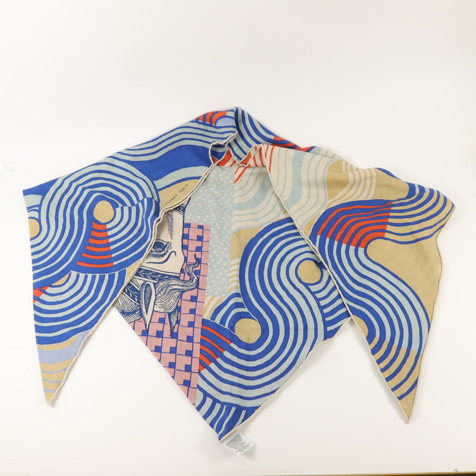 HERMES 羊絨/絲質Giant Triangle Scarf絲巾