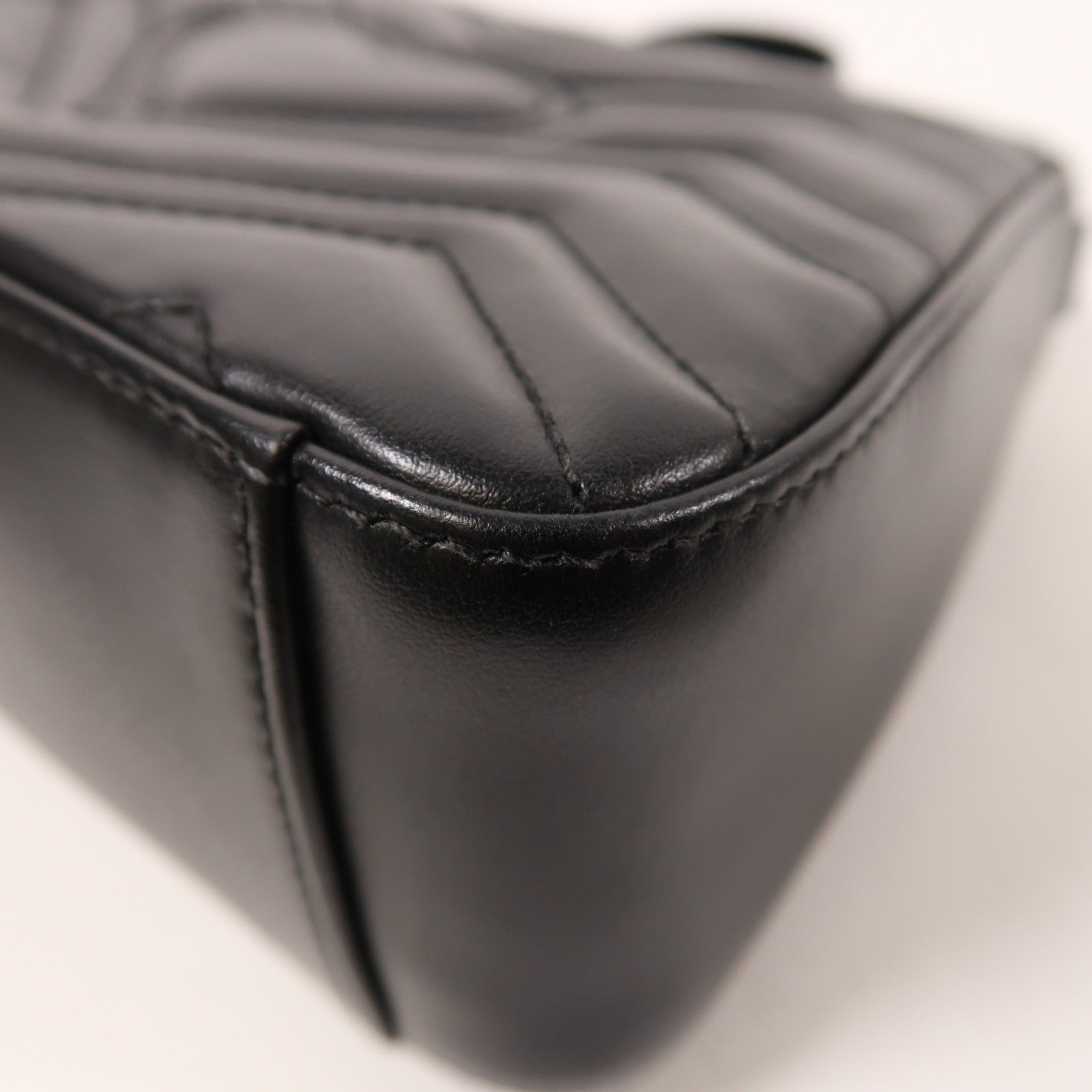 GUCCI 牛皮皮革GG Marmont金扣手挽肩背兩用袋