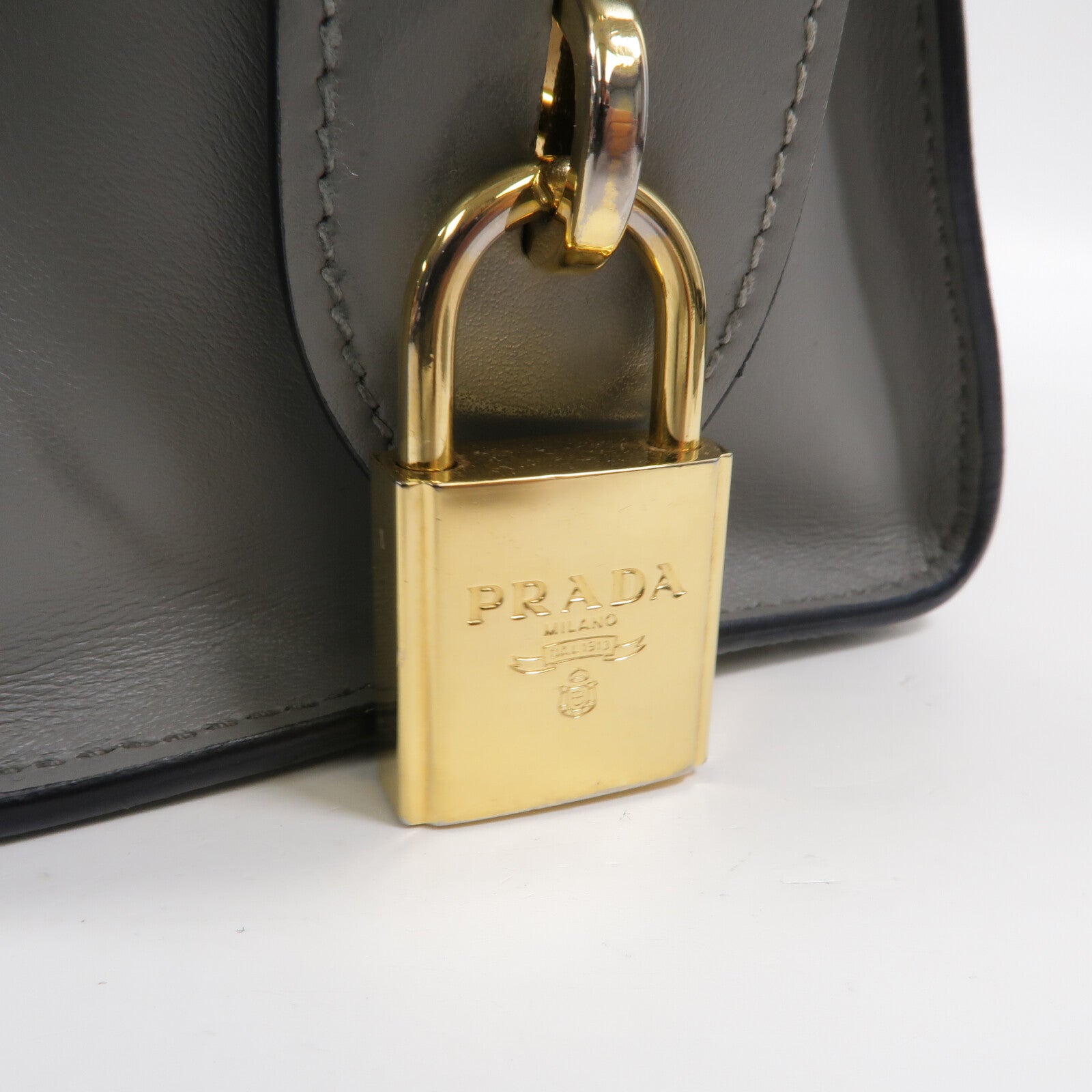 PRADA 牛皮皮革2 Way Shoulder手挽肩背兩用袋