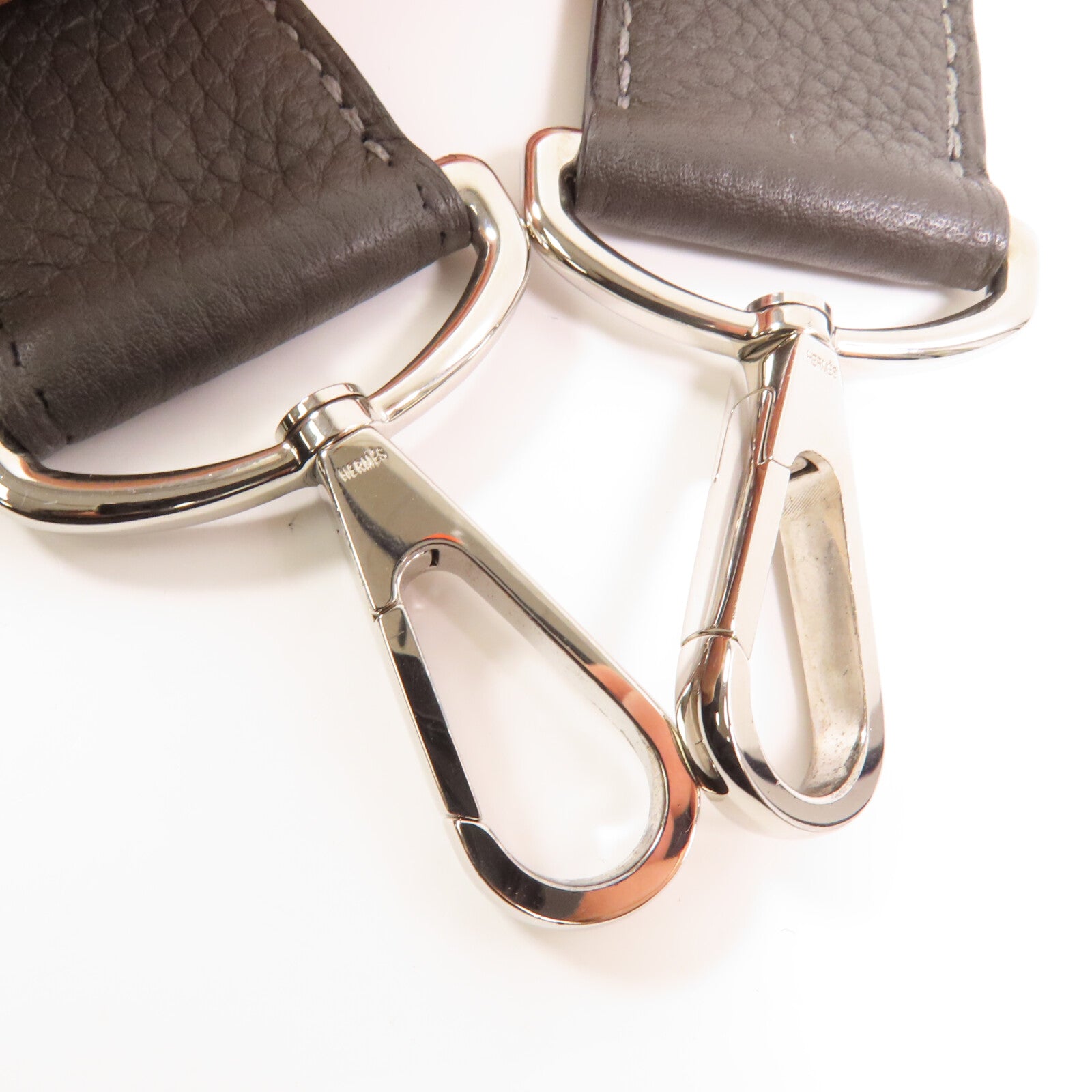 HERMES Clemence皮革Jypesiere 37銀扣肩背袋Etain