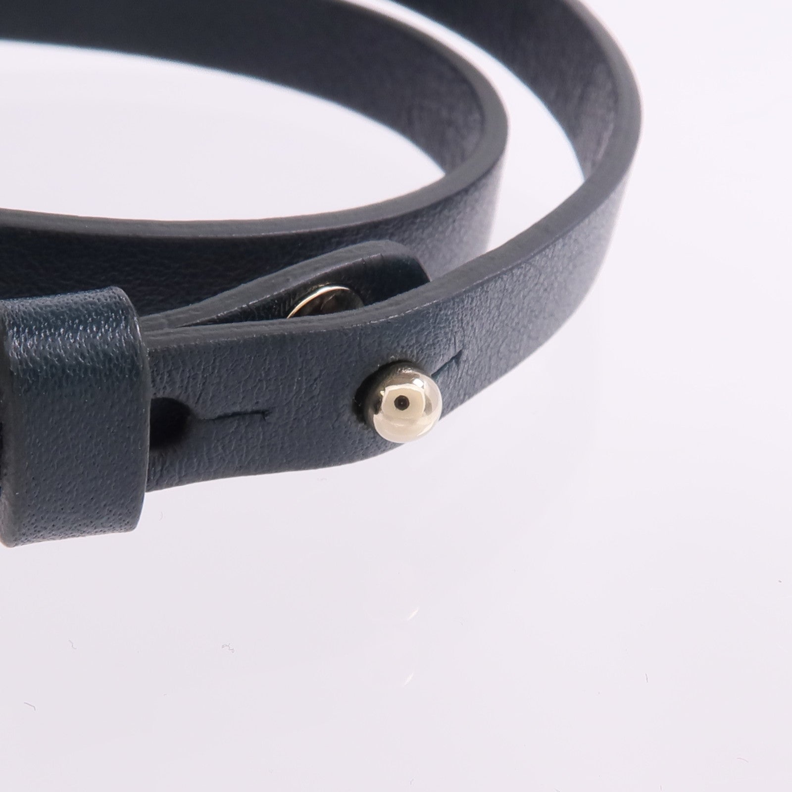 Salvatore Ferragamo 牛皮皮革Bracelet金扣手帶